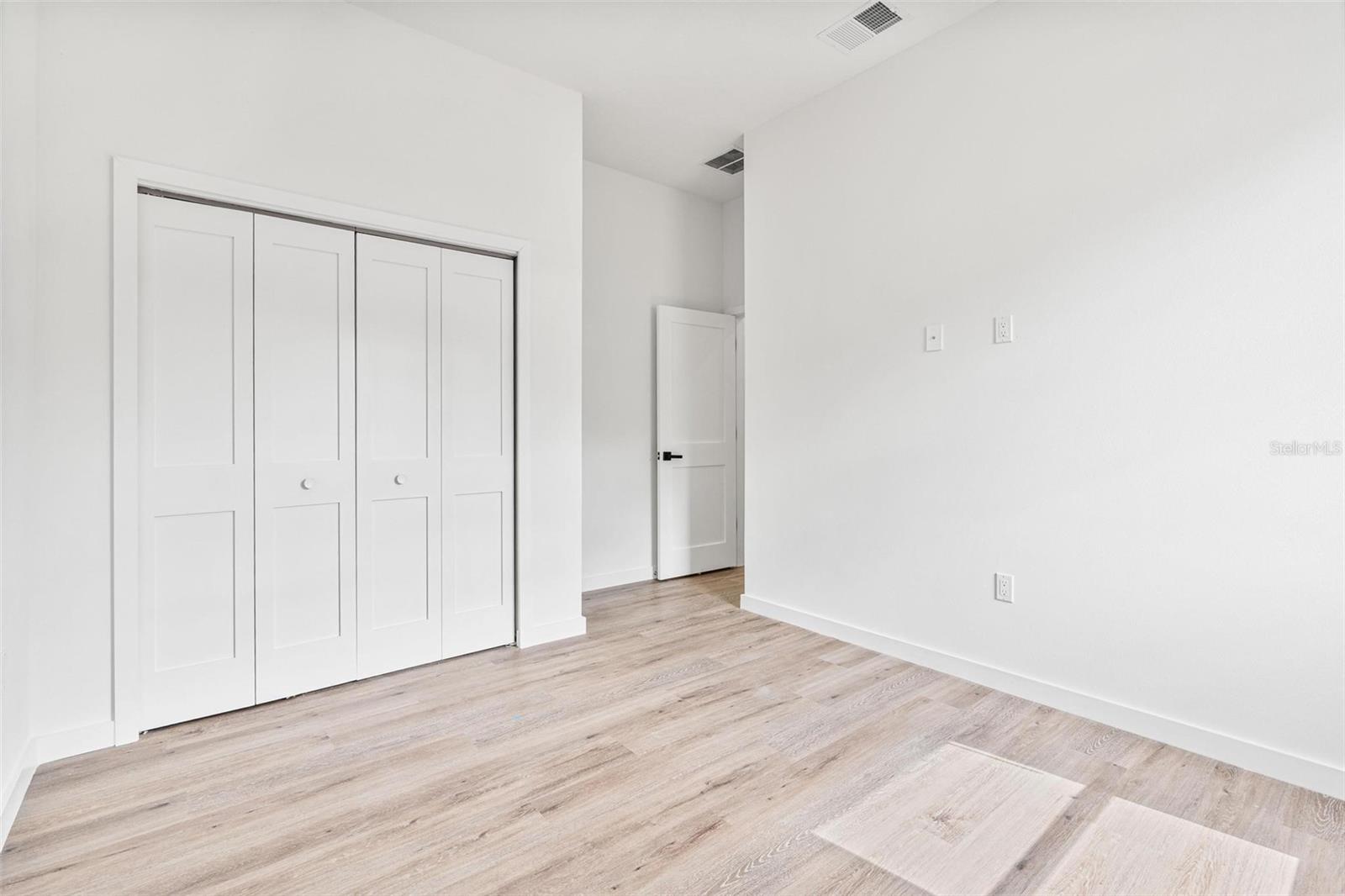 Image 23 of 46 For 7916 Hale Road