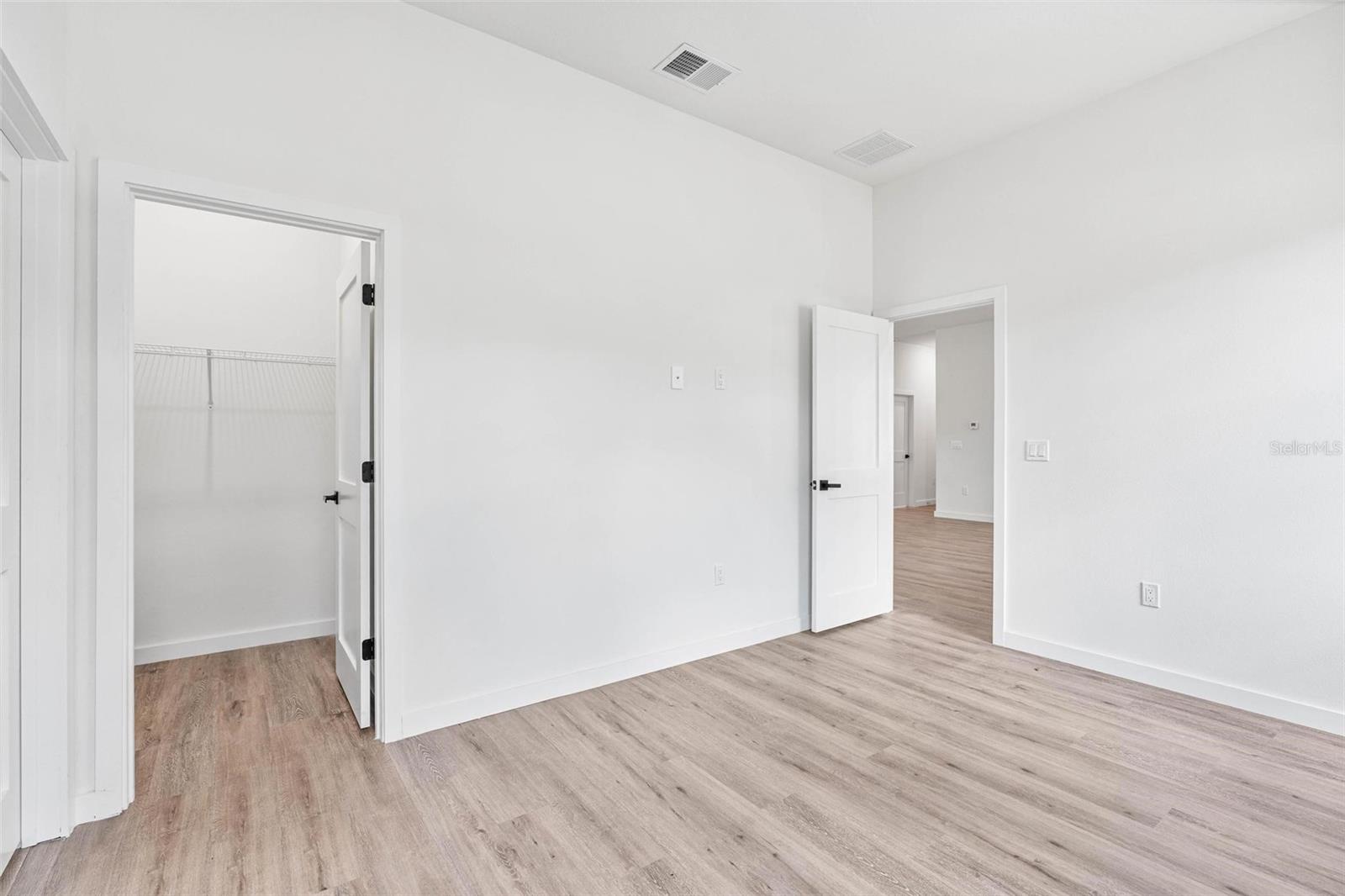 Image 28 of 46 For 7916 Hale Road