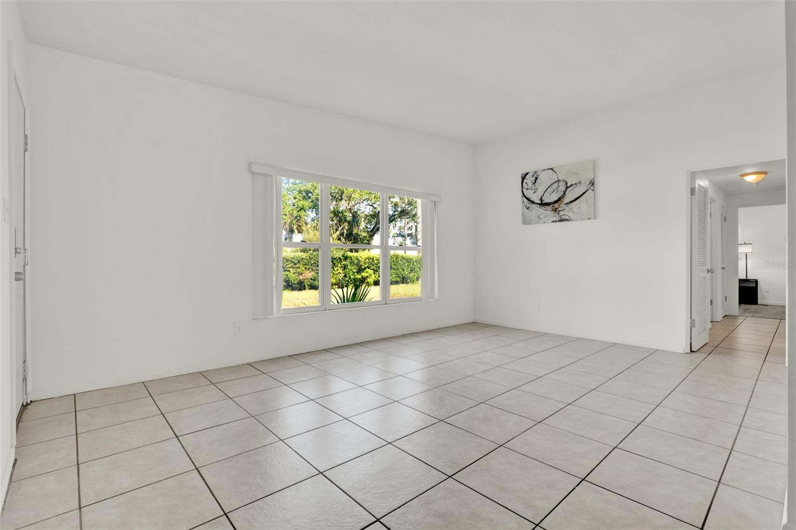 Image 5 of 16 For 417 Tampa Avenue