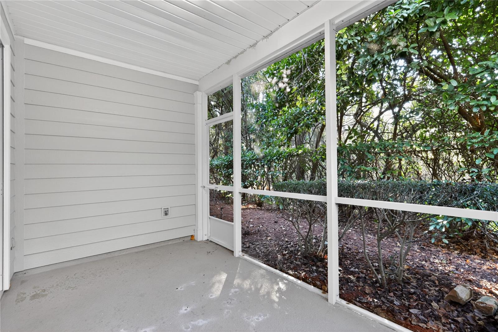 Image 12 of 32 For 13305 Stone Pond Drive