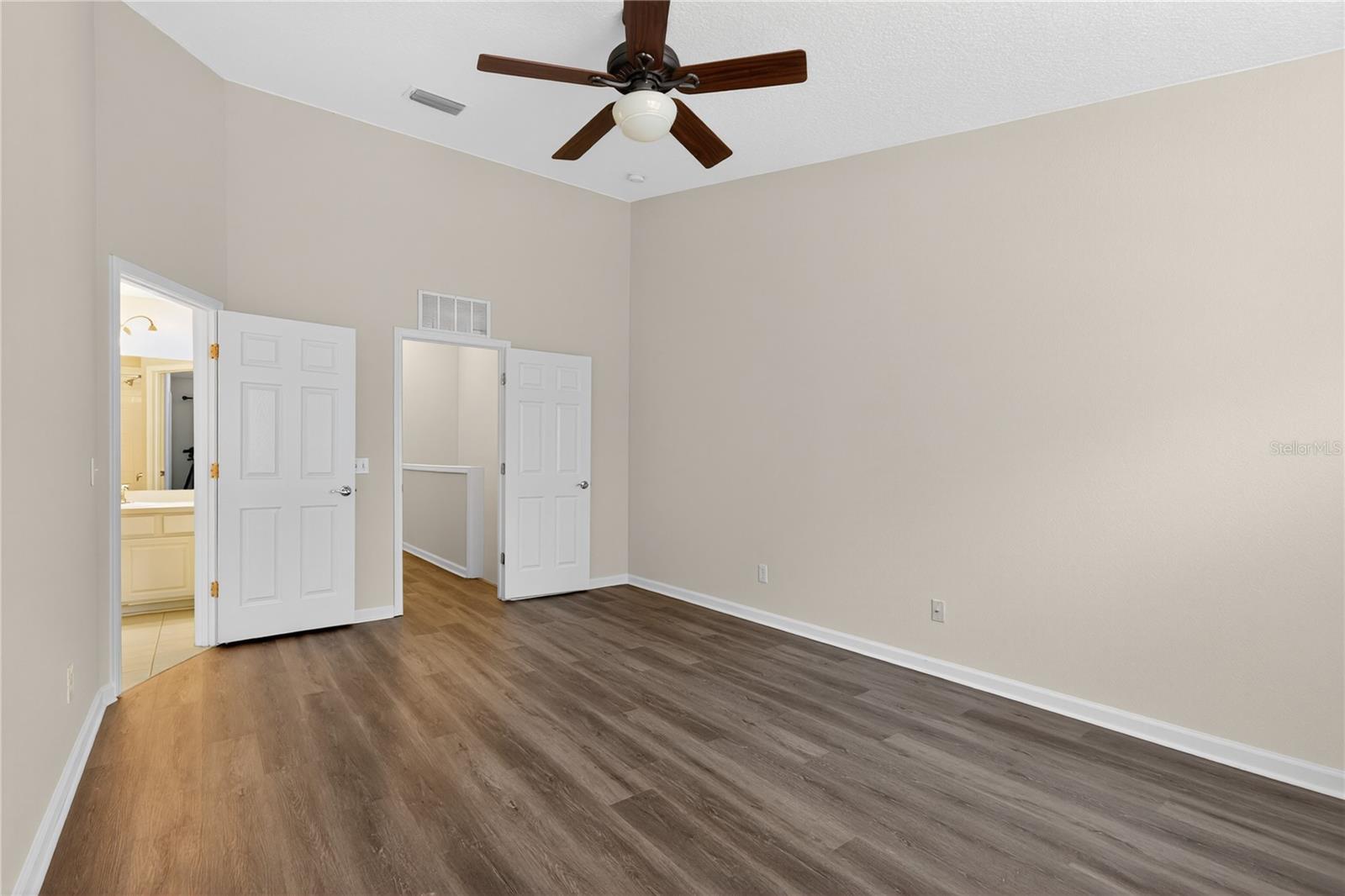 Image 18 of 32 For 13305 Stone Pond Drive