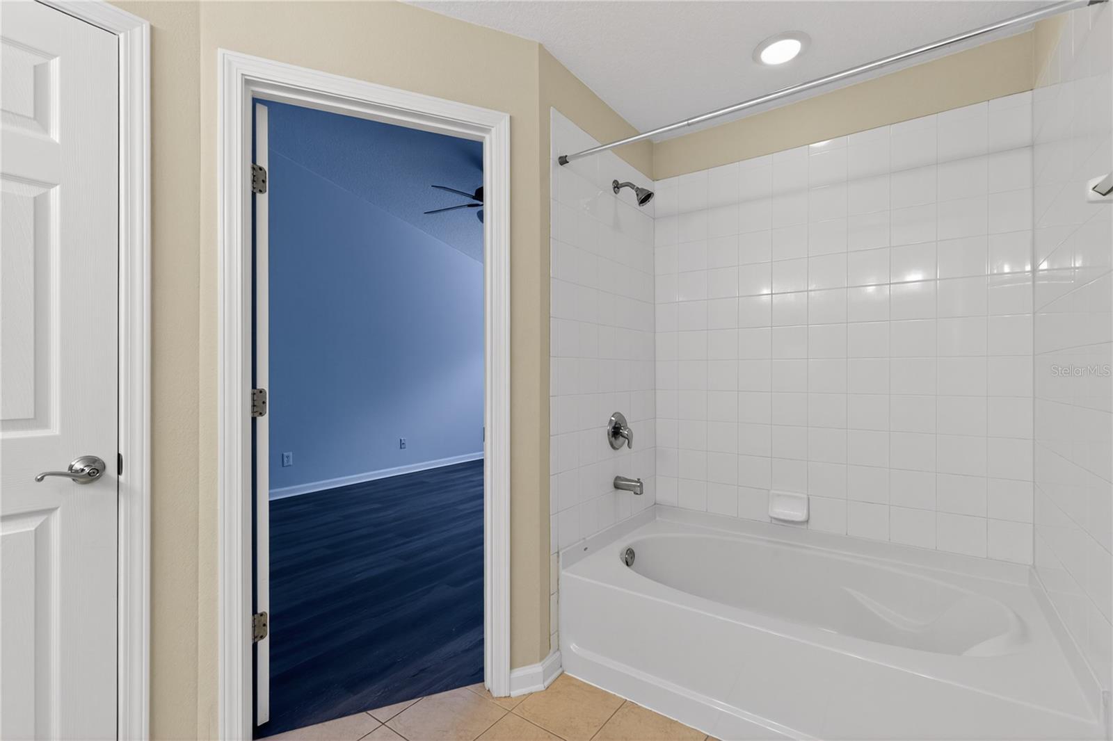 Image 22 of 32 For 13305 Stone Pond Drive