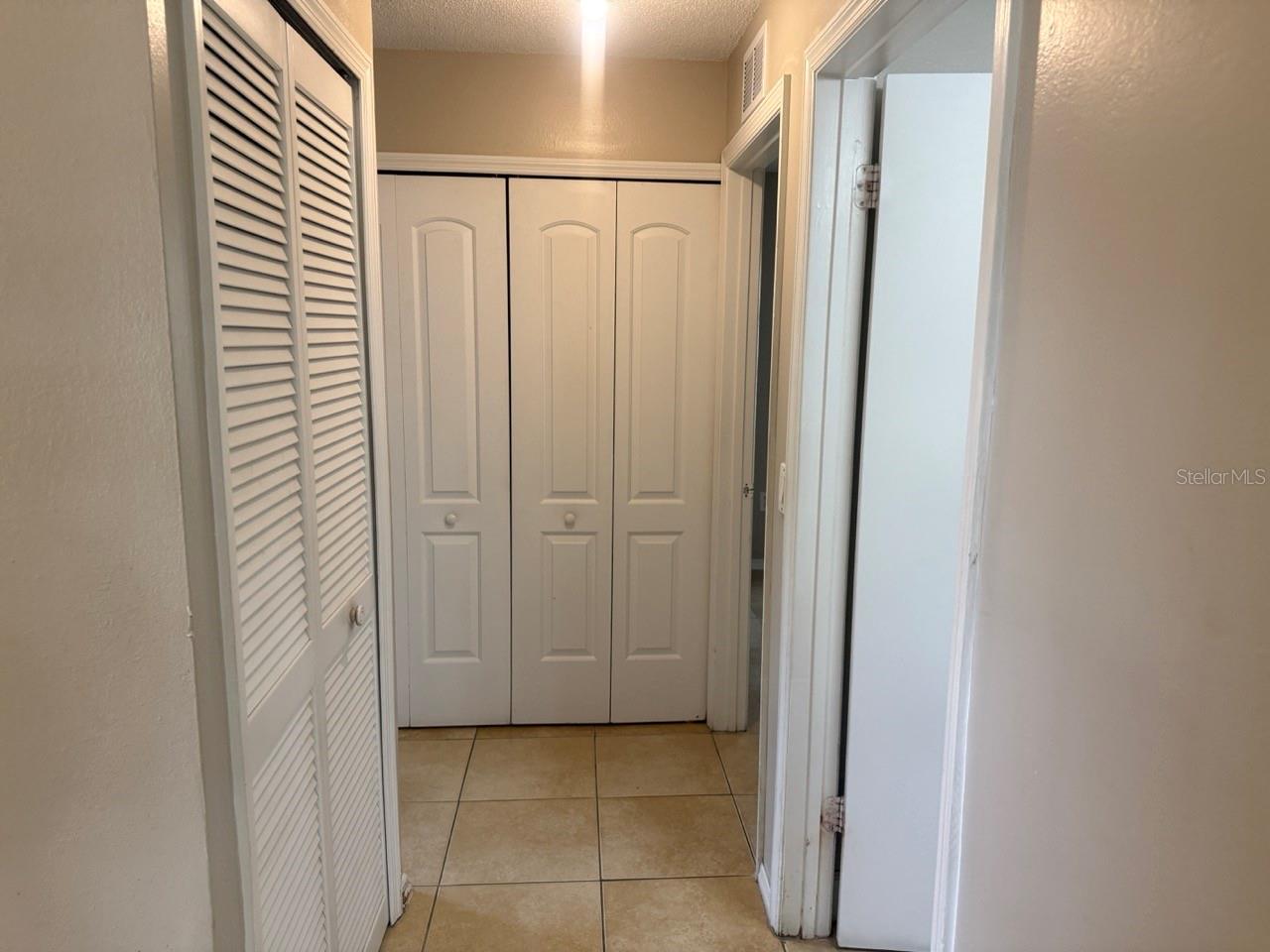 Image 10 of 13 For 14557 Laguna Beach Circle