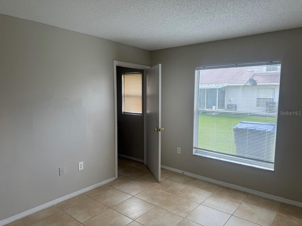 Image 11 of 13 For 14557 Laguna Beach Circle