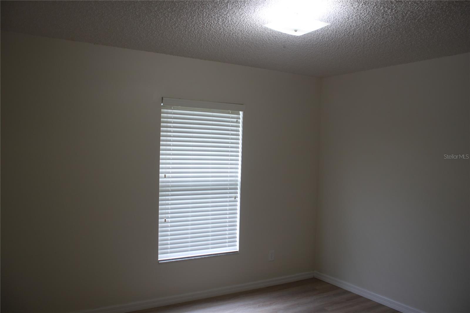 Image 11 of 15 For 2102 Jeremiah Way