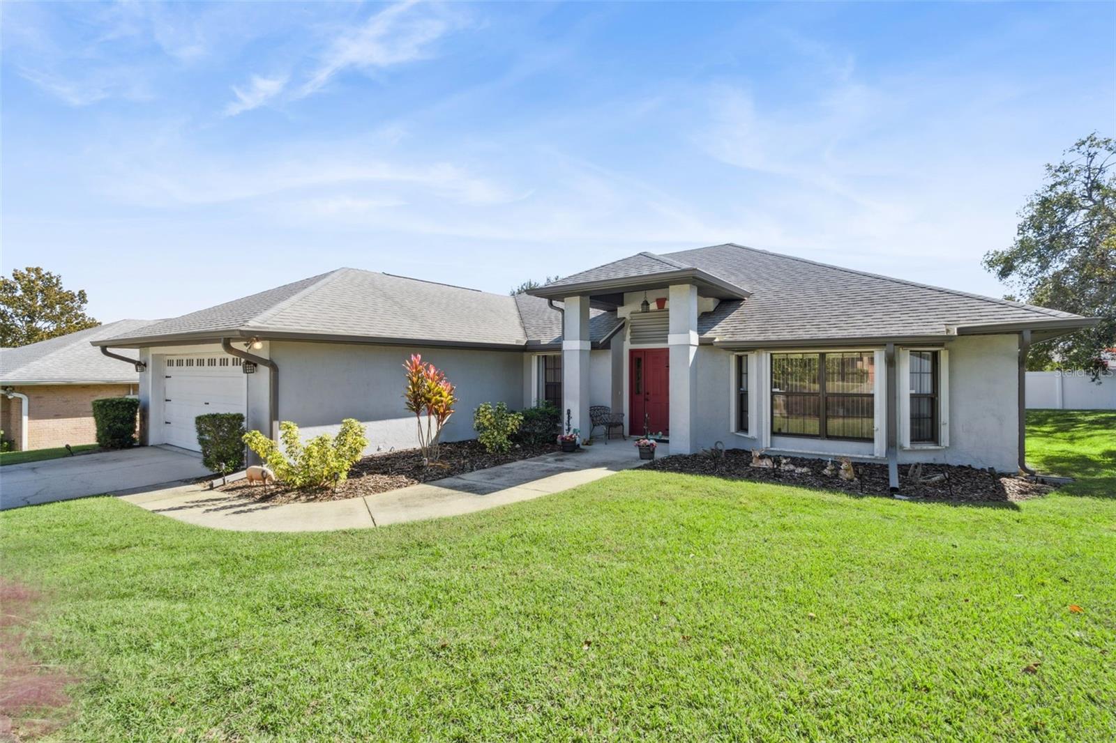 Image 34 of 39 For 812 White Birch Court
