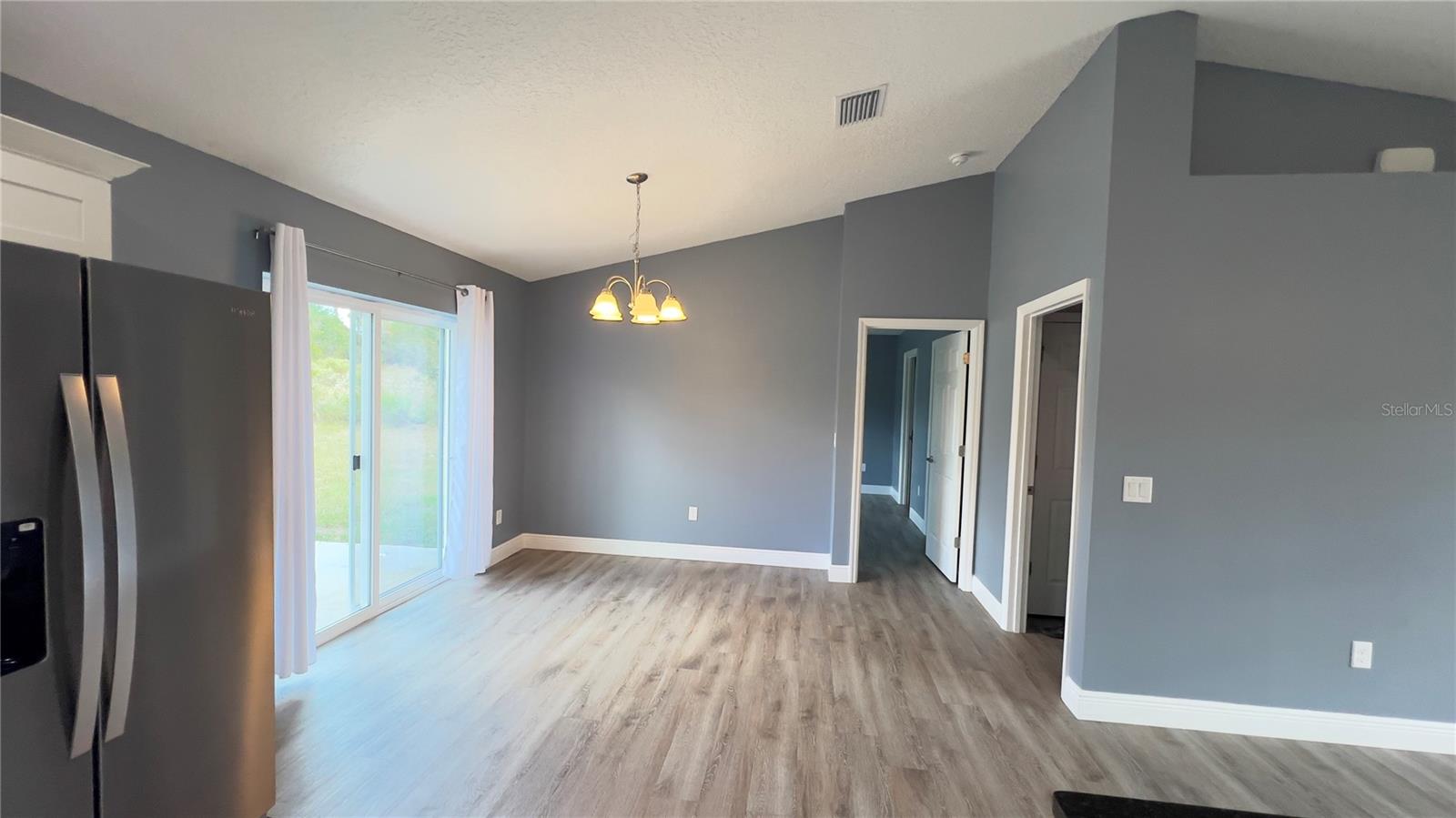 Image 11 of 27 For 3709 Wilhelm Street