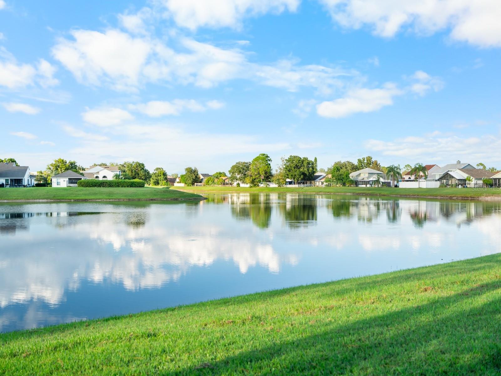 Image 21 of 30 For 68 Pine Island Circle