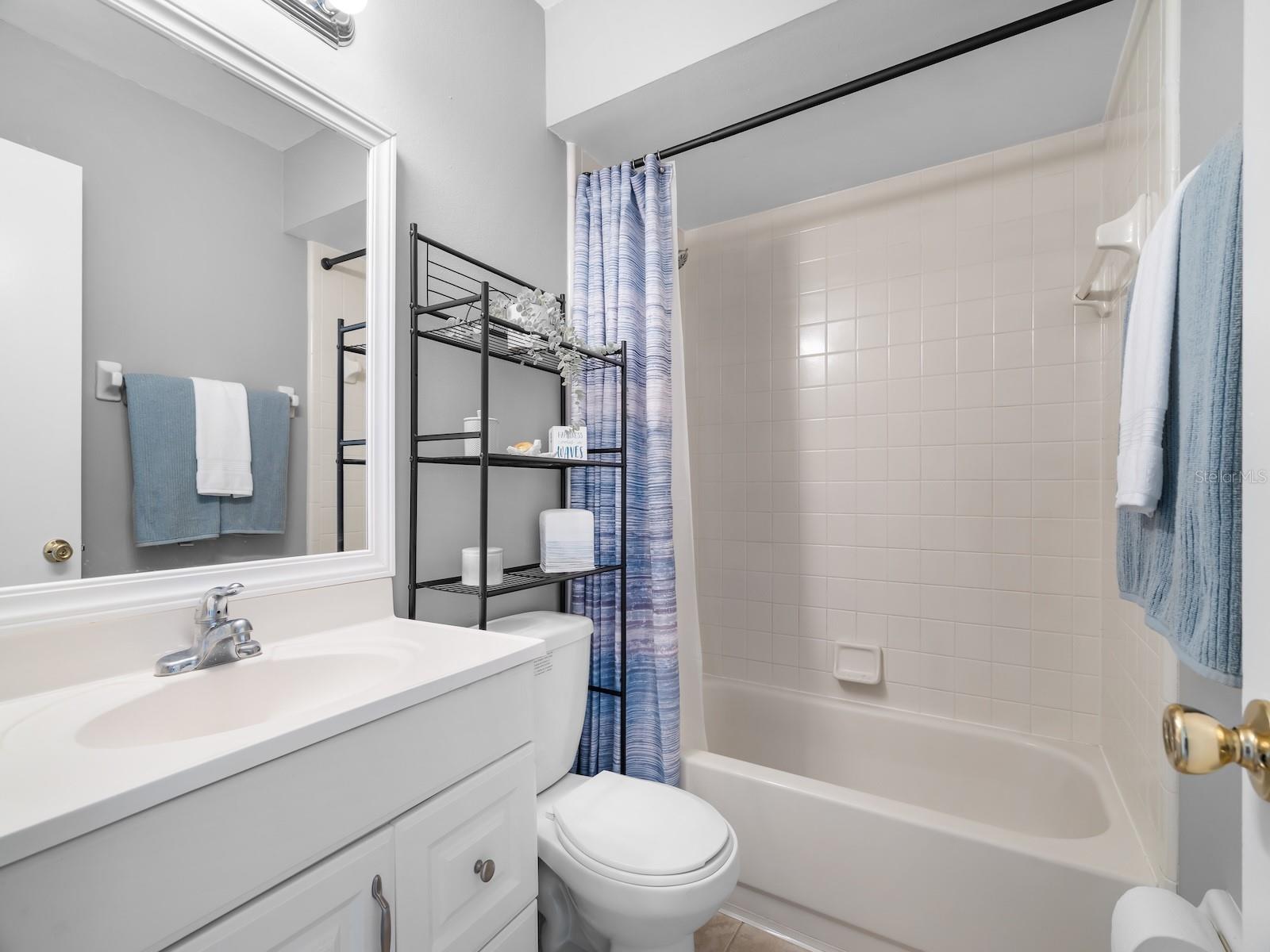 Image 29 of 30 For 68 Pine Island Circle