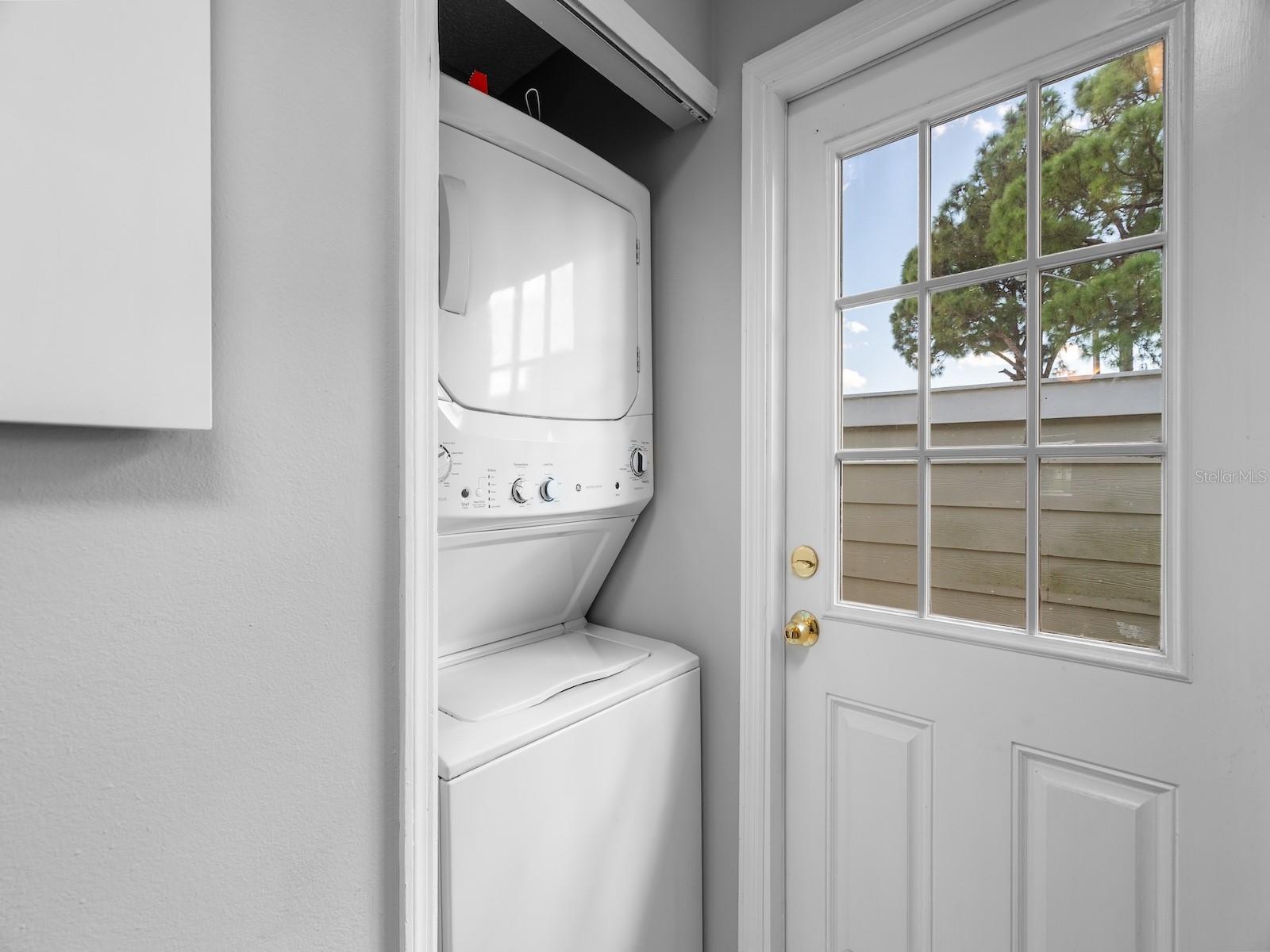 Image 6 of 30 For 68 Pine Island Circle