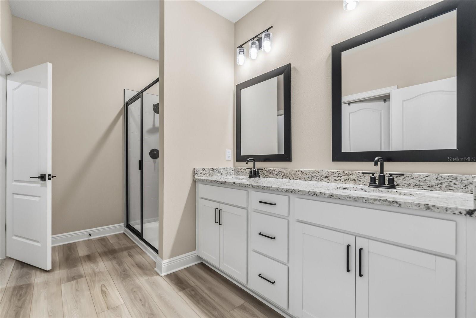 Image 31 of 42 For 7736 Somersworth Drive