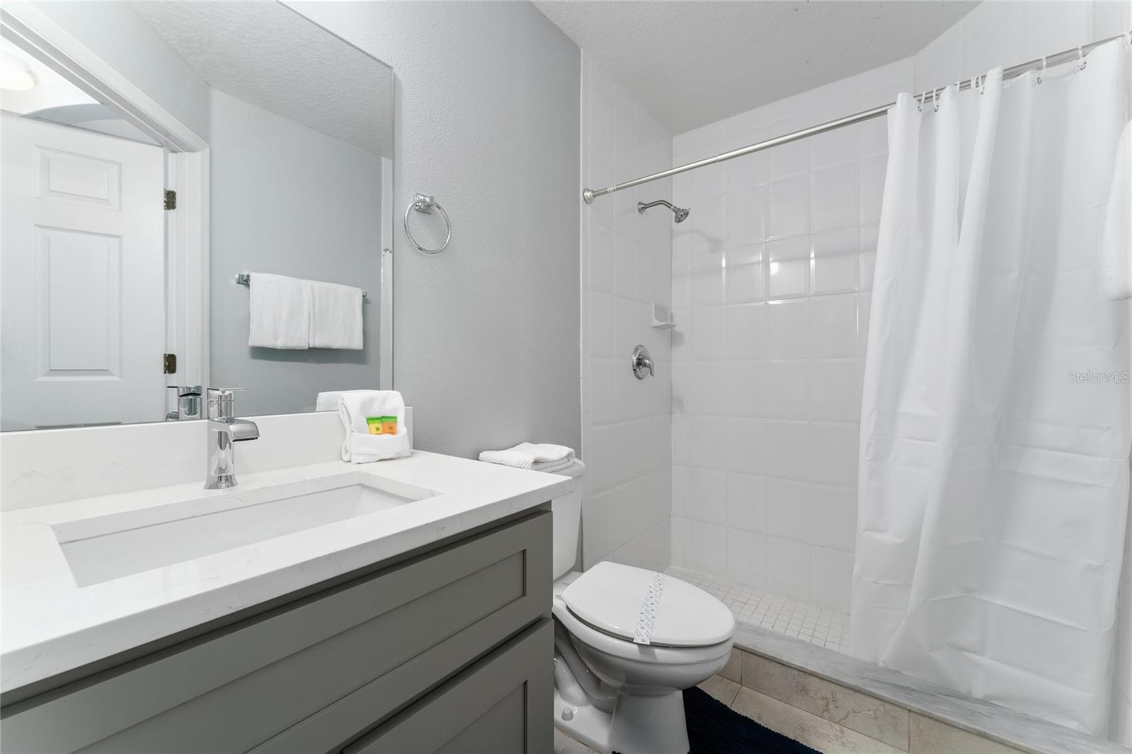 Image 20 of 47 For 1067 Tourmaline Drive