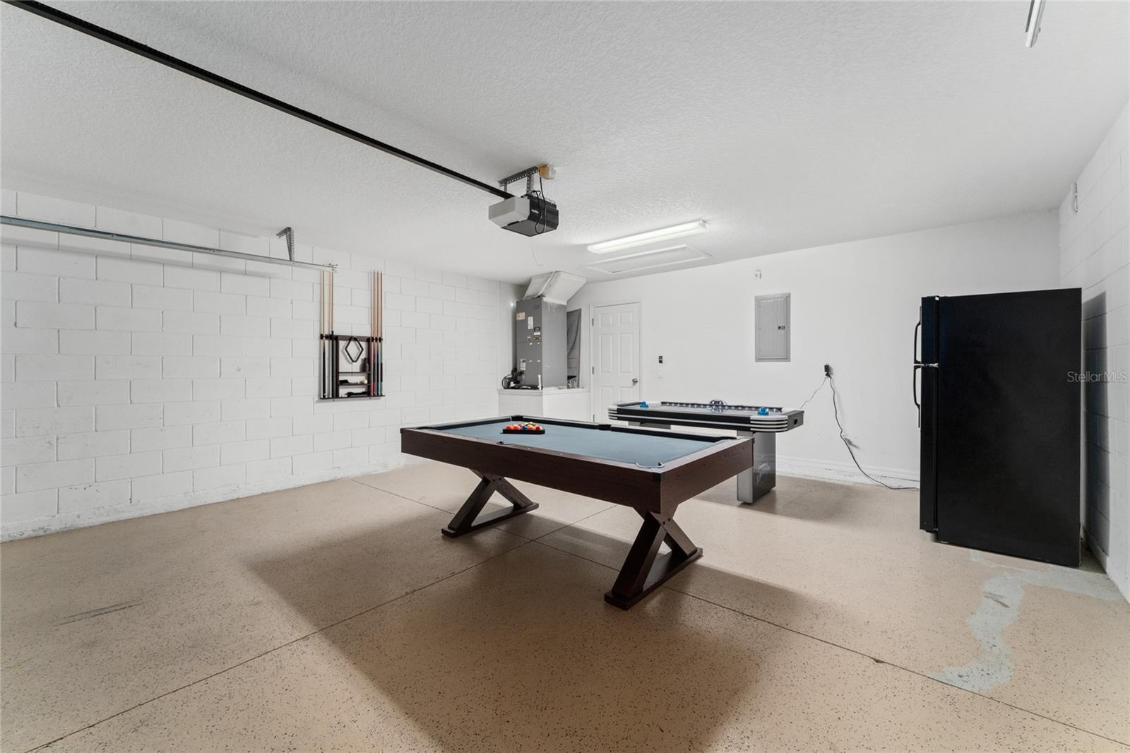 Image 23 of 47 For 1067 Tourmaline Drive