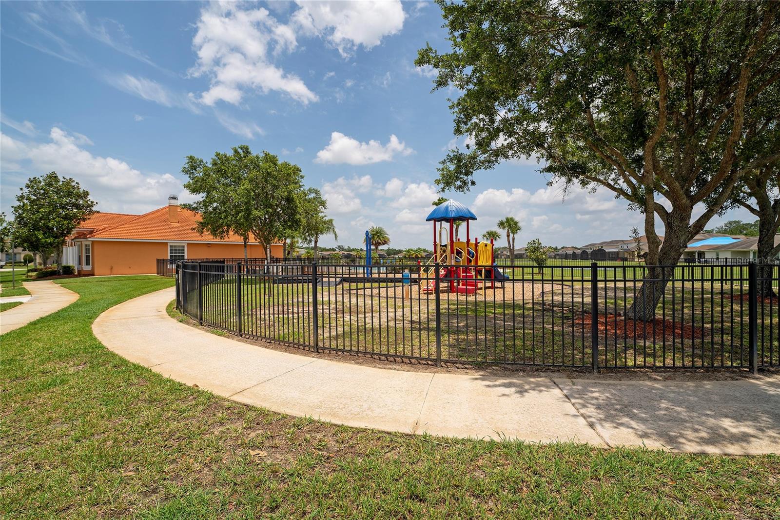 Image 39 of 47 For 1067 Tourmaline Drive