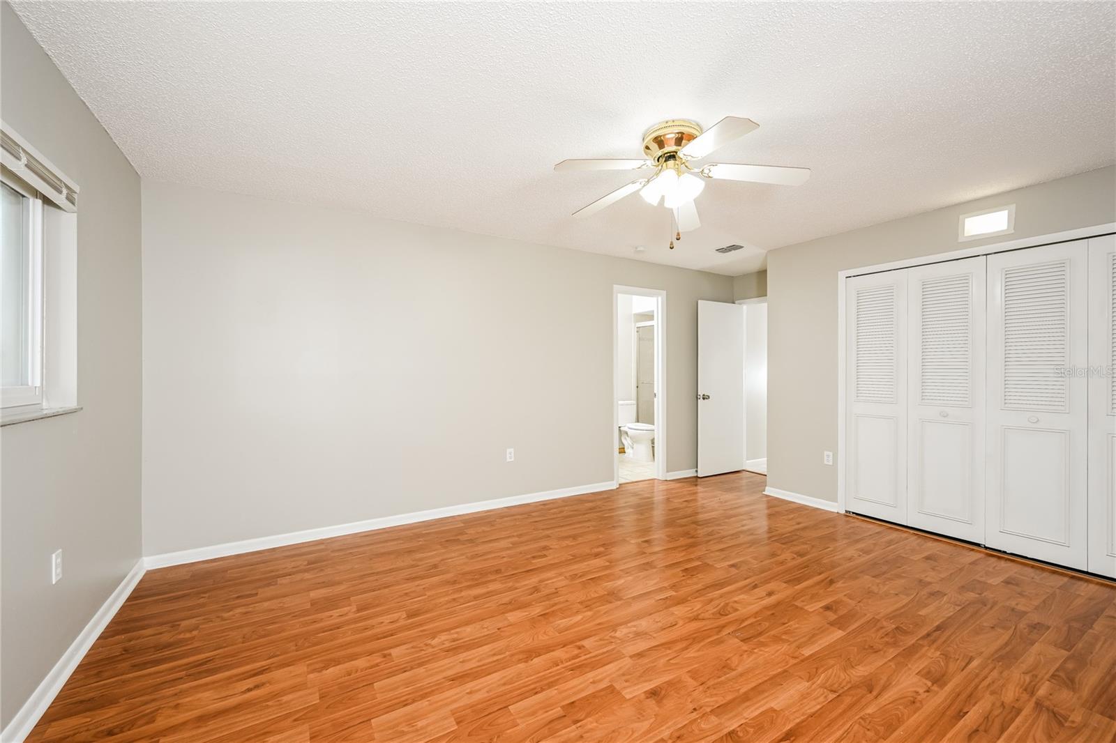 Image 8 of 16 For 809 Largo Court