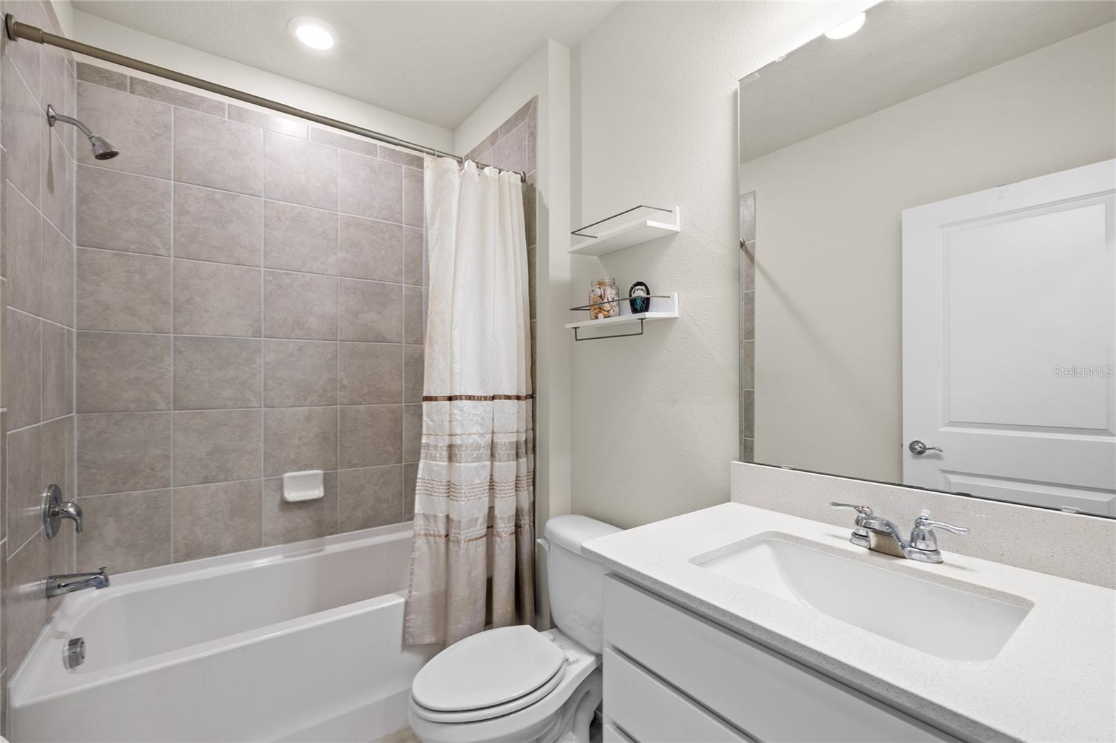 Image 16 of 39 For 4079 Feather Tree Drive