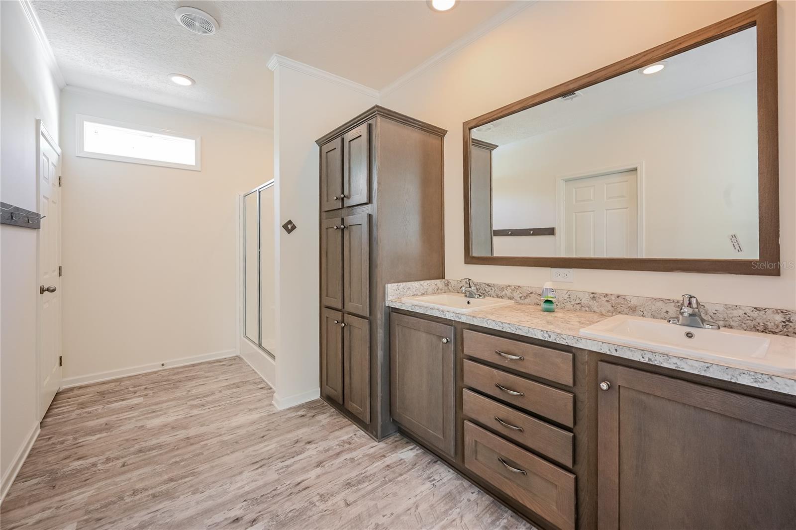 Image 9 of 16 For 6737 48th Avenue N