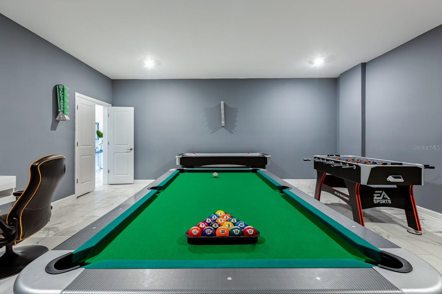 Image 11 of 70 For 2929 Fable Street