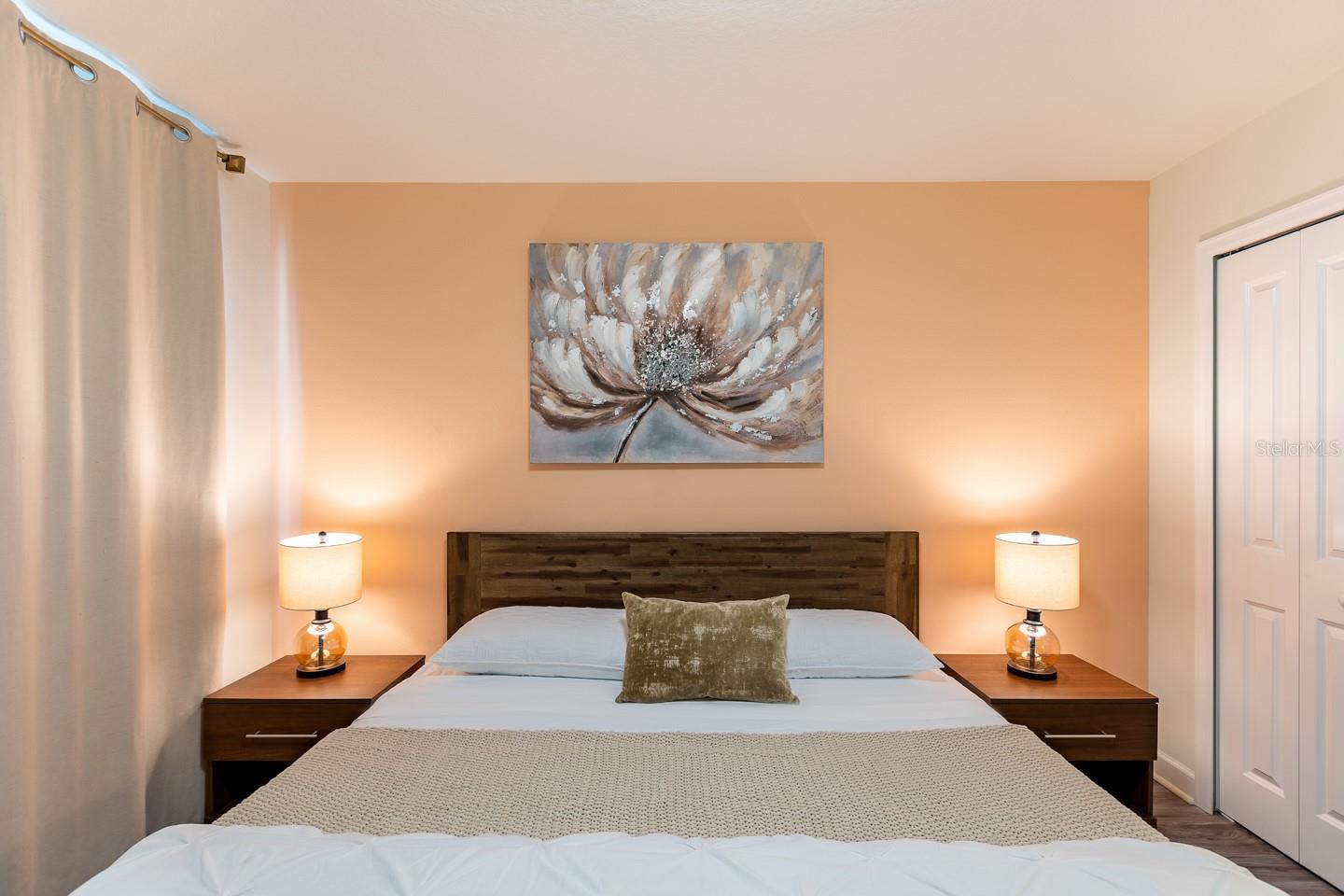 Image 23 of 70 For 2929 Fable Street