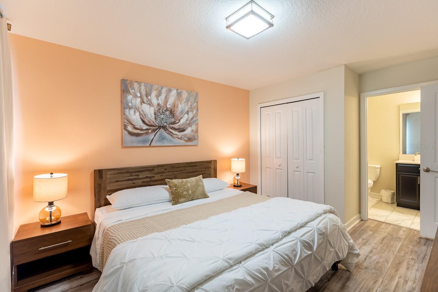 Image 24 of 70 For 2929 Fable Street