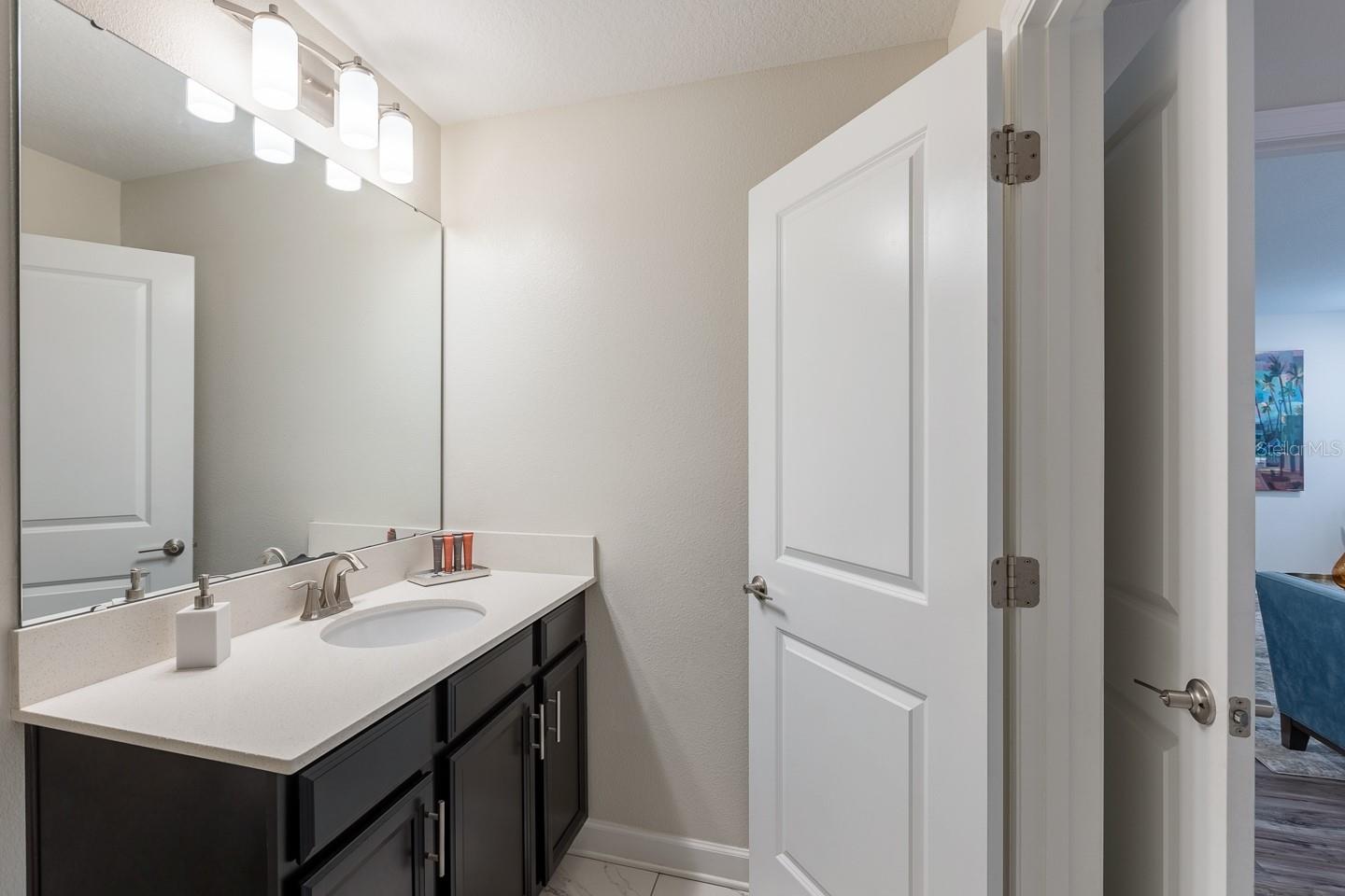 Image 25 of 70 For 2929 Fable Street