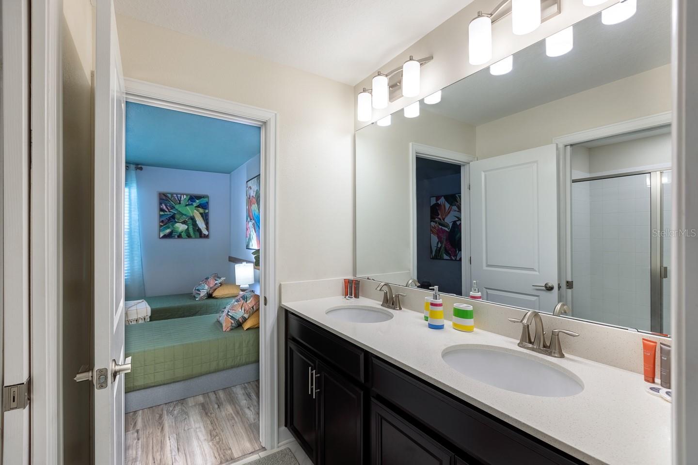 Image 28 of 70 For 2929 Fable Street