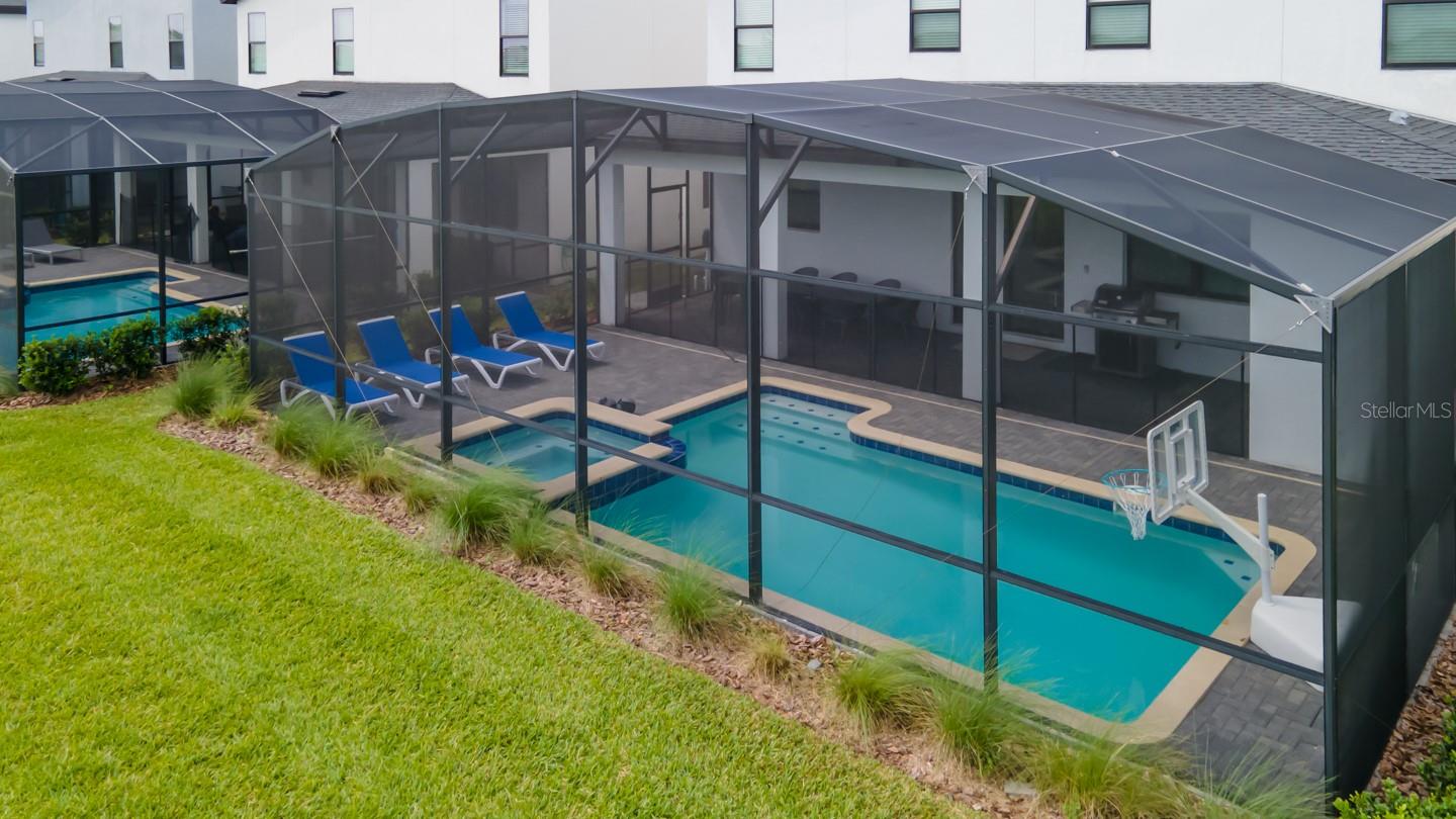 Image 41 of 70 For 2929 Fable Street