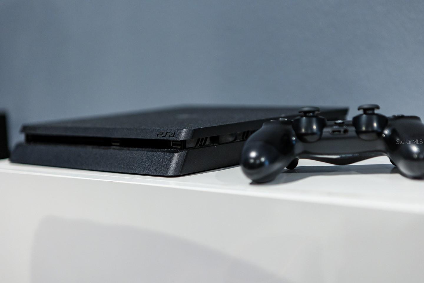 Image 56 of 70 For 2929 Fable Street