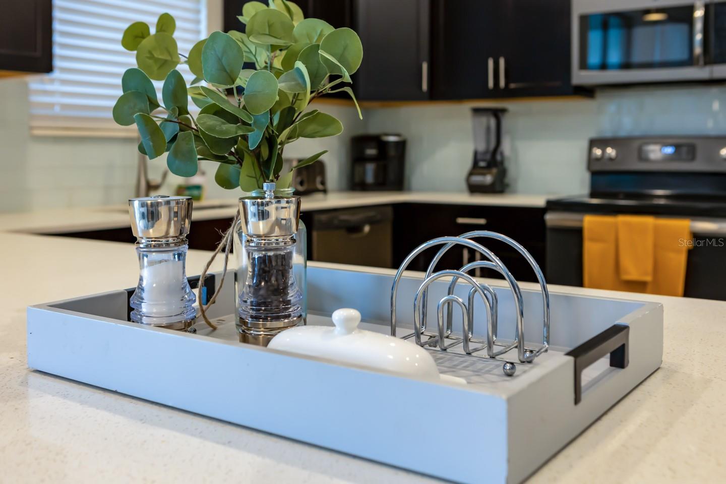 Image 61 of 70 For 2929 Fable Street