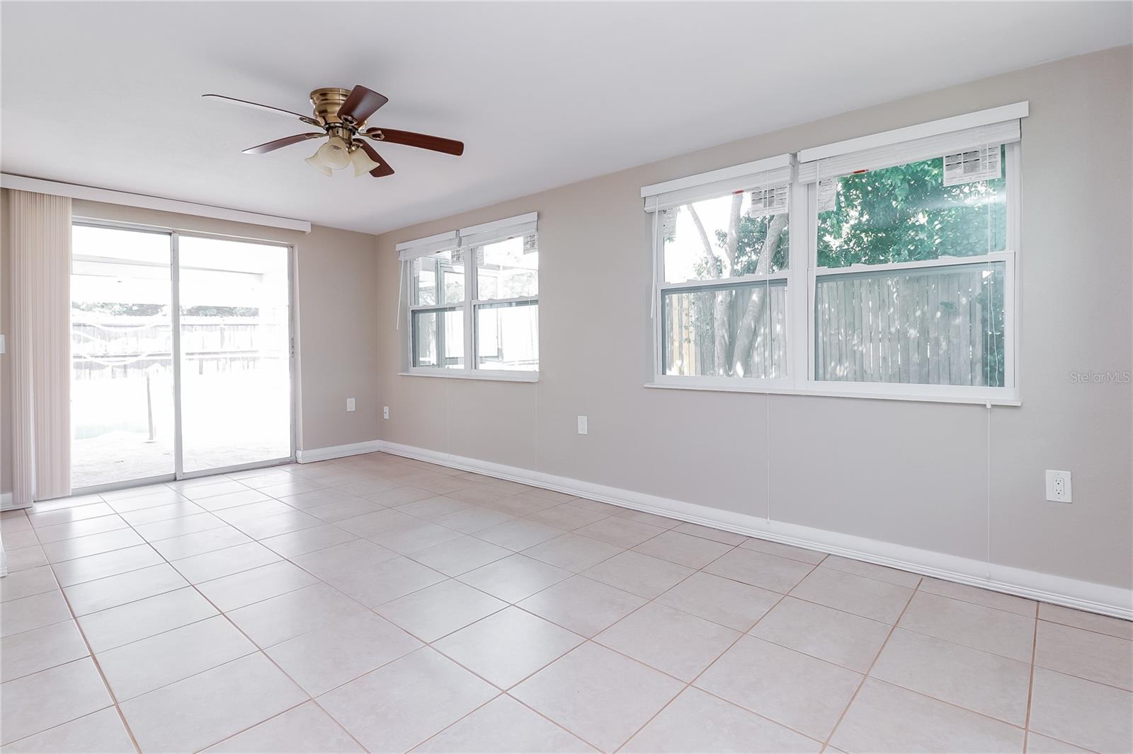 Image 7 of 15 For 4740 Durney Street
