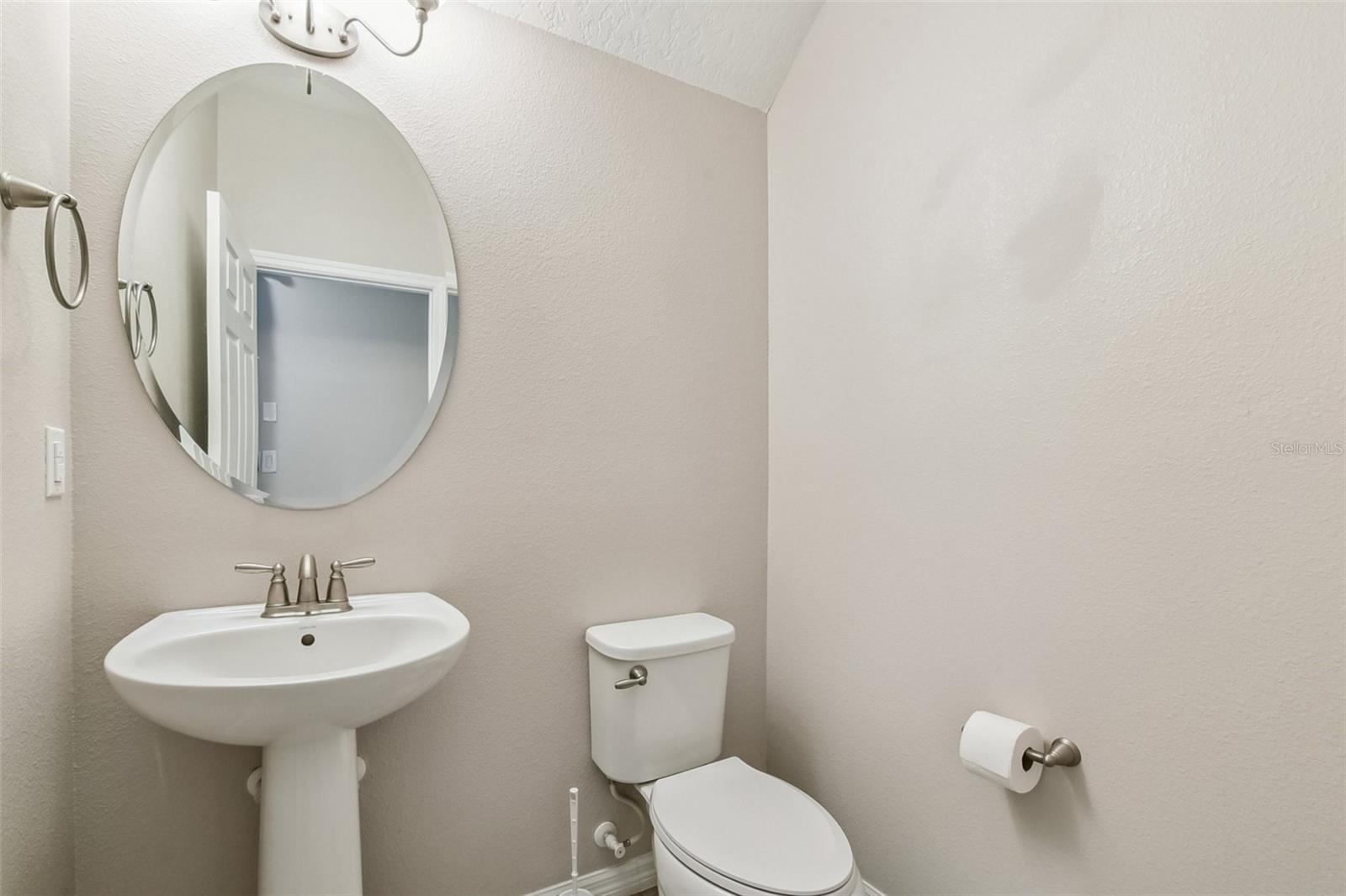 Image 10 of 32 For 1108 Lincoln Ridge Loop