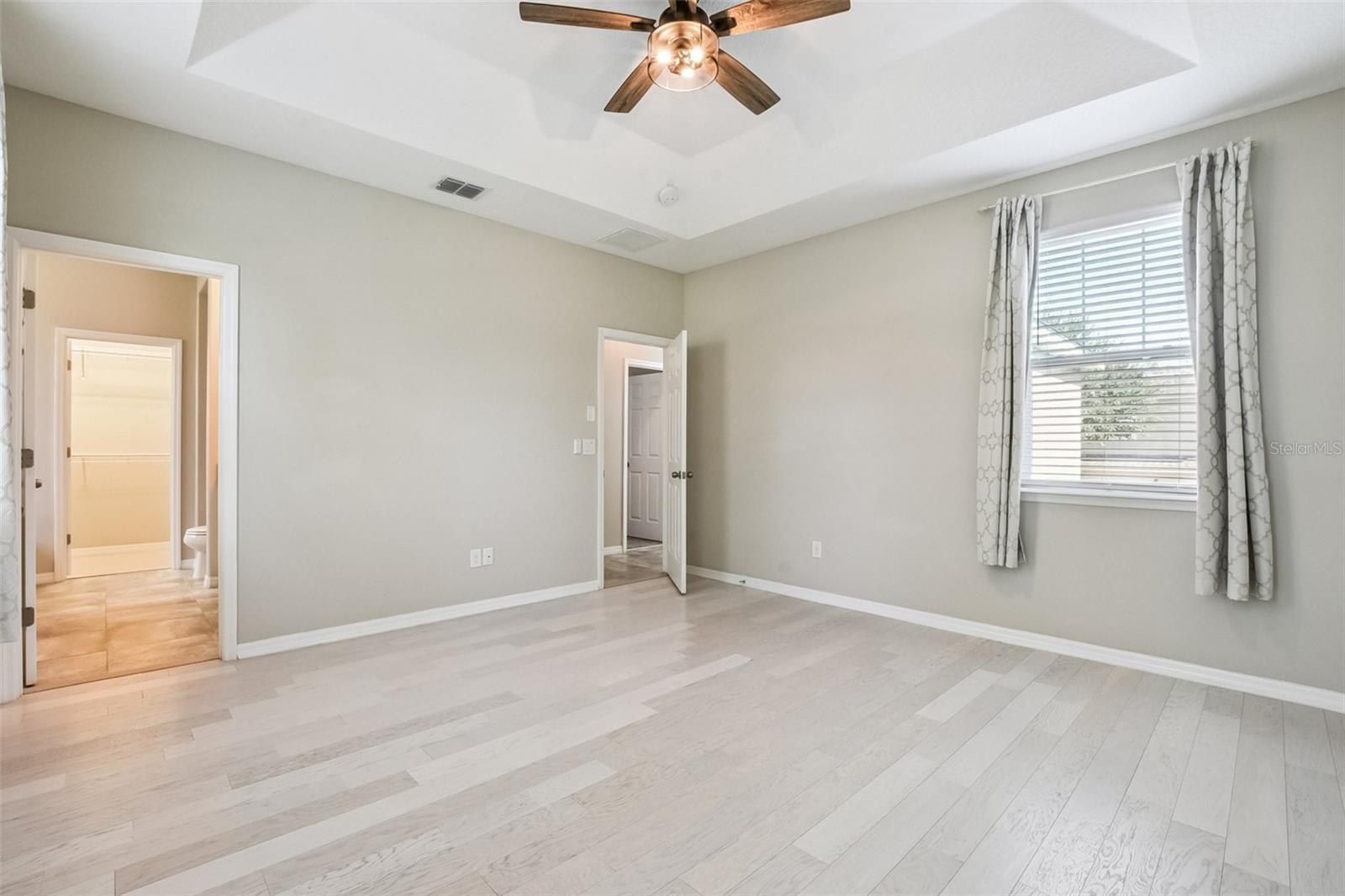 Image 14 of 32 For 1108 Lincoln Ridge Loop