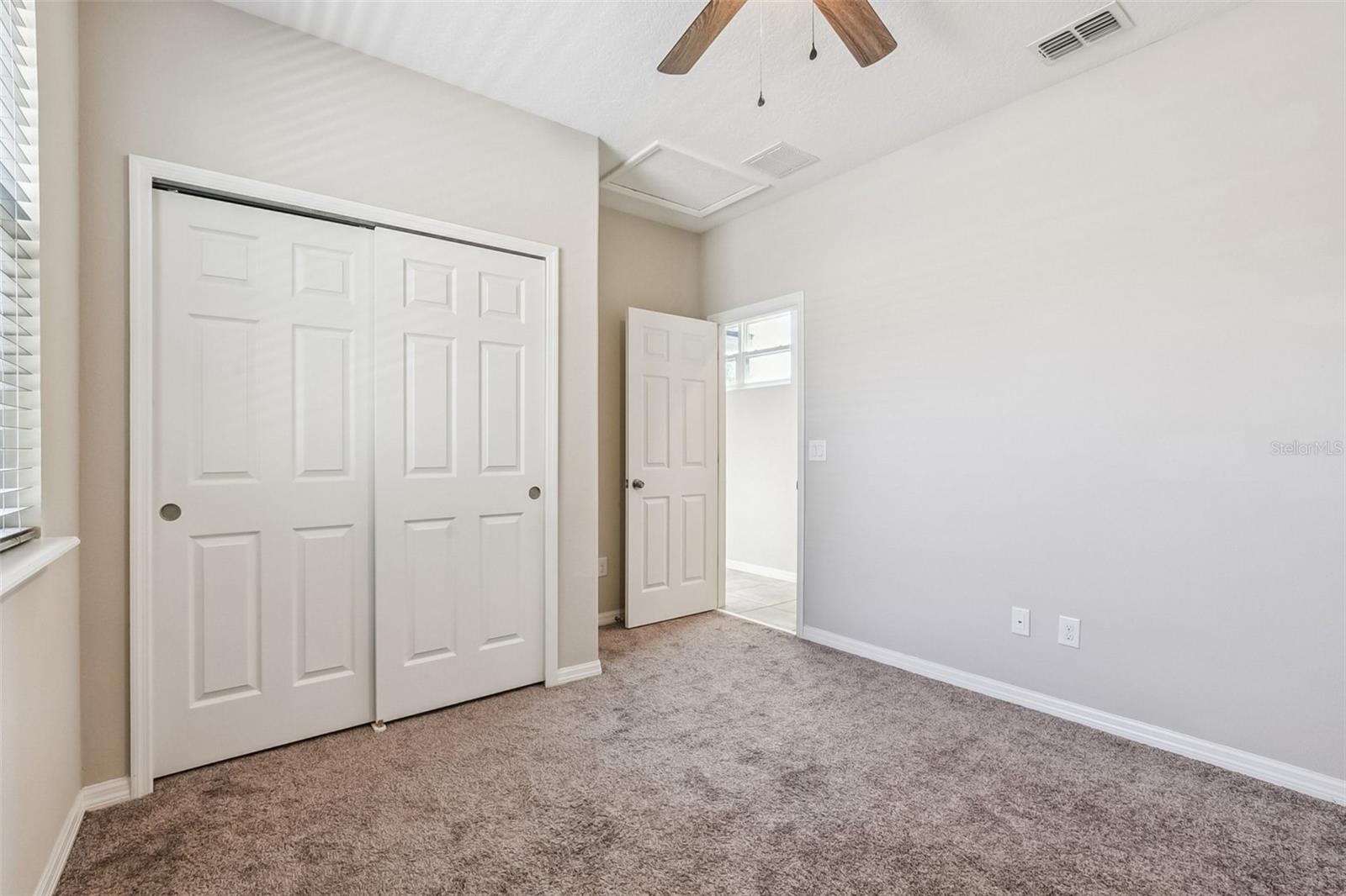 Image 18 of 32 For 1108 Lincoln Ridge Loop