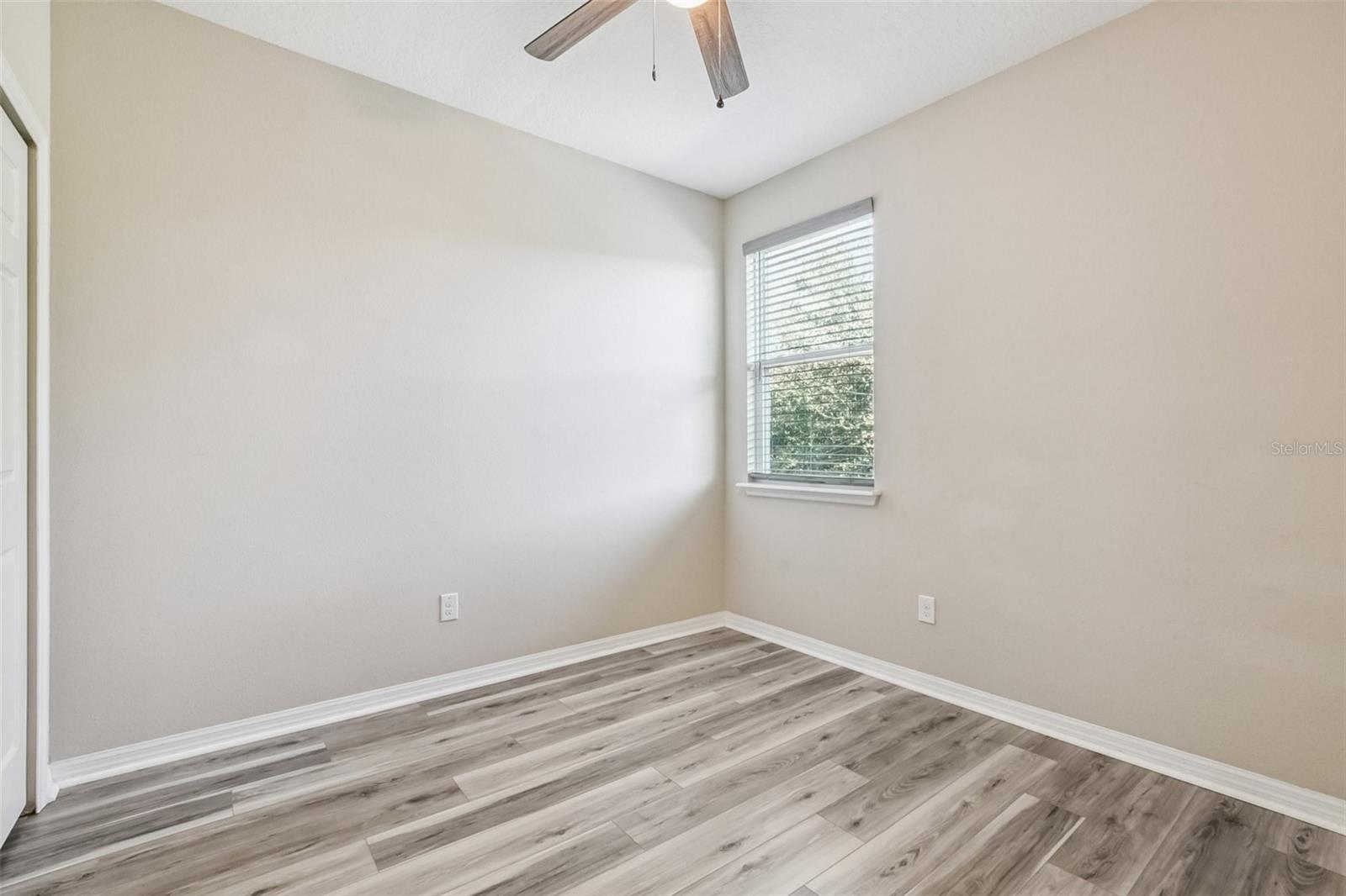 Image 19 of 32 For 1108 Lincoln Ridge Loop