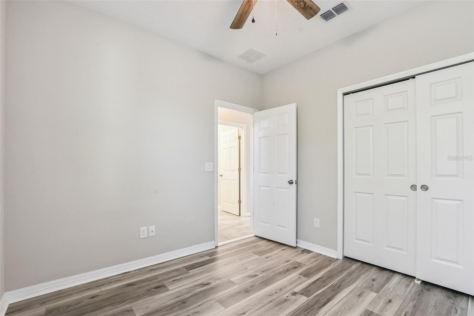 Image 20 of 32 For 1108 Lincoln Ridge Loop