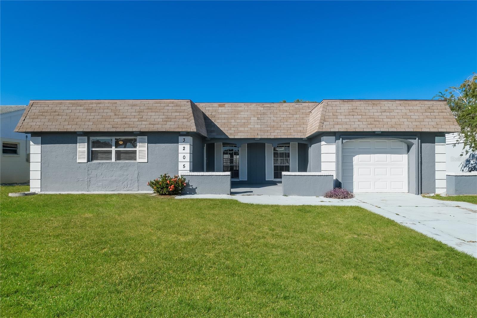 Details for 3205 Moog Road, HOLIDAY, FL 34691