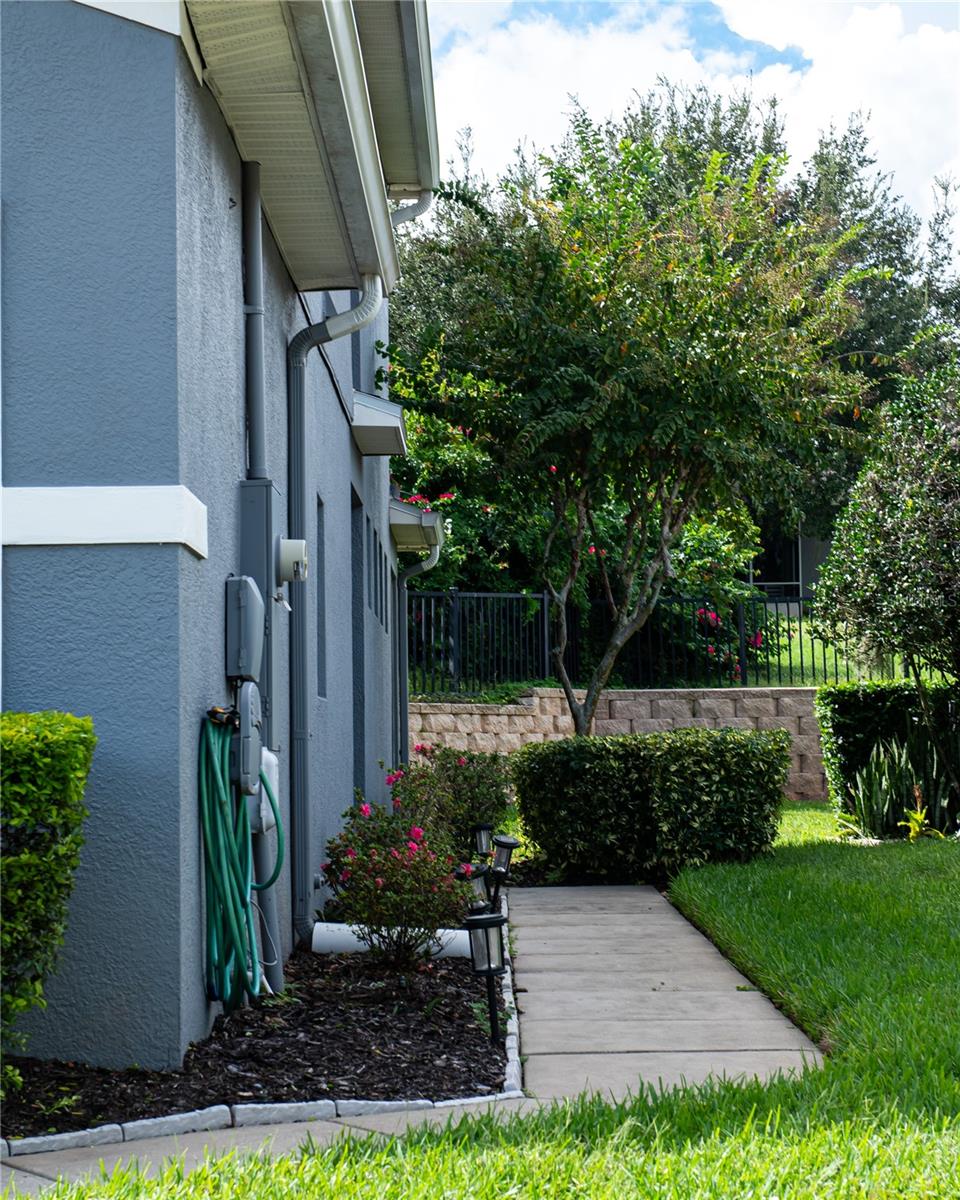 Image 3 of 25 For 1102 Travertine Terrace