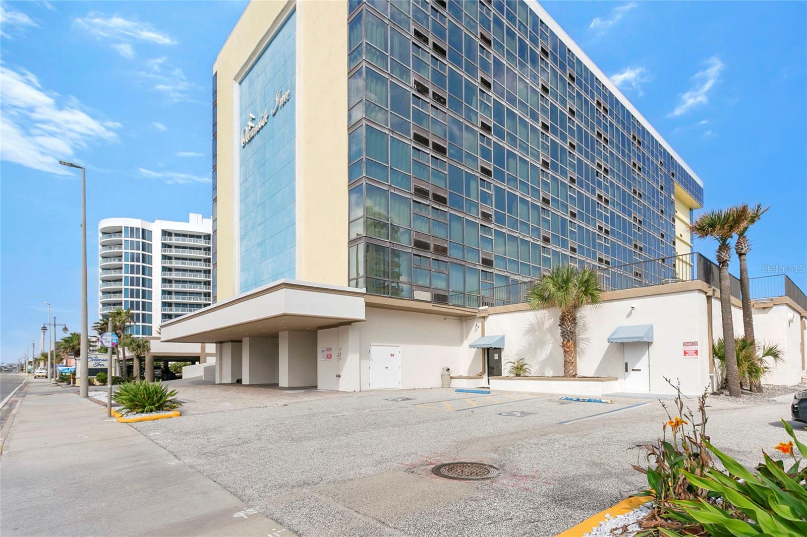 Image 12 of 19 For 1909 Atlantic Avenue 802