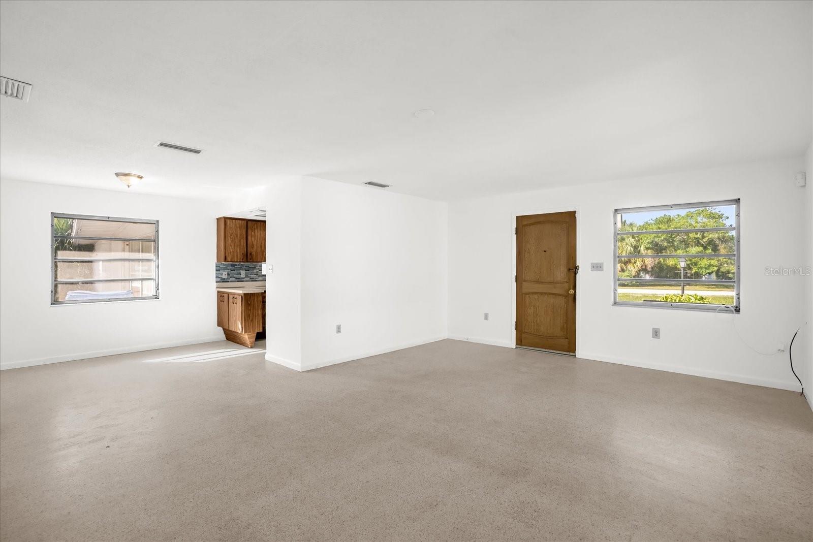 Image 3 of 25 For 120 Roberts Street