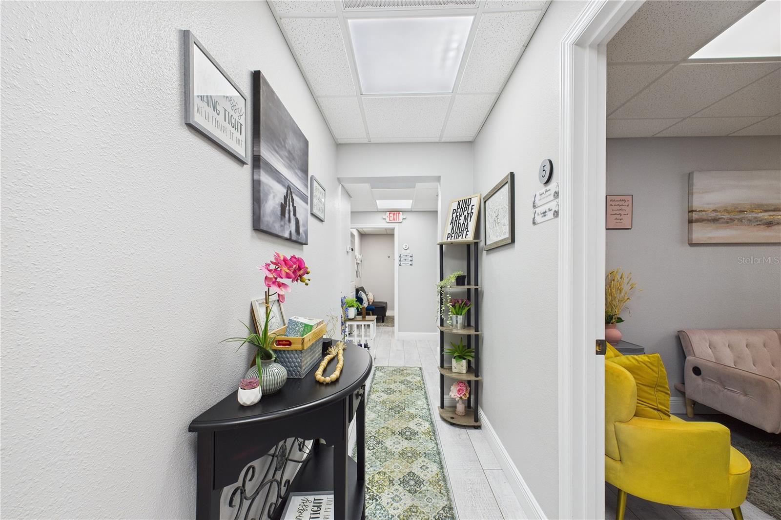 Image 26 of 53 For 2955 Pineda Plaza Way