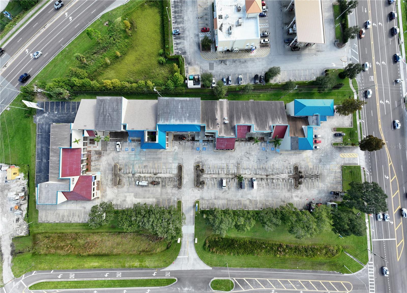 Image 52 of 53 For 2955 Pineda Plaza Way