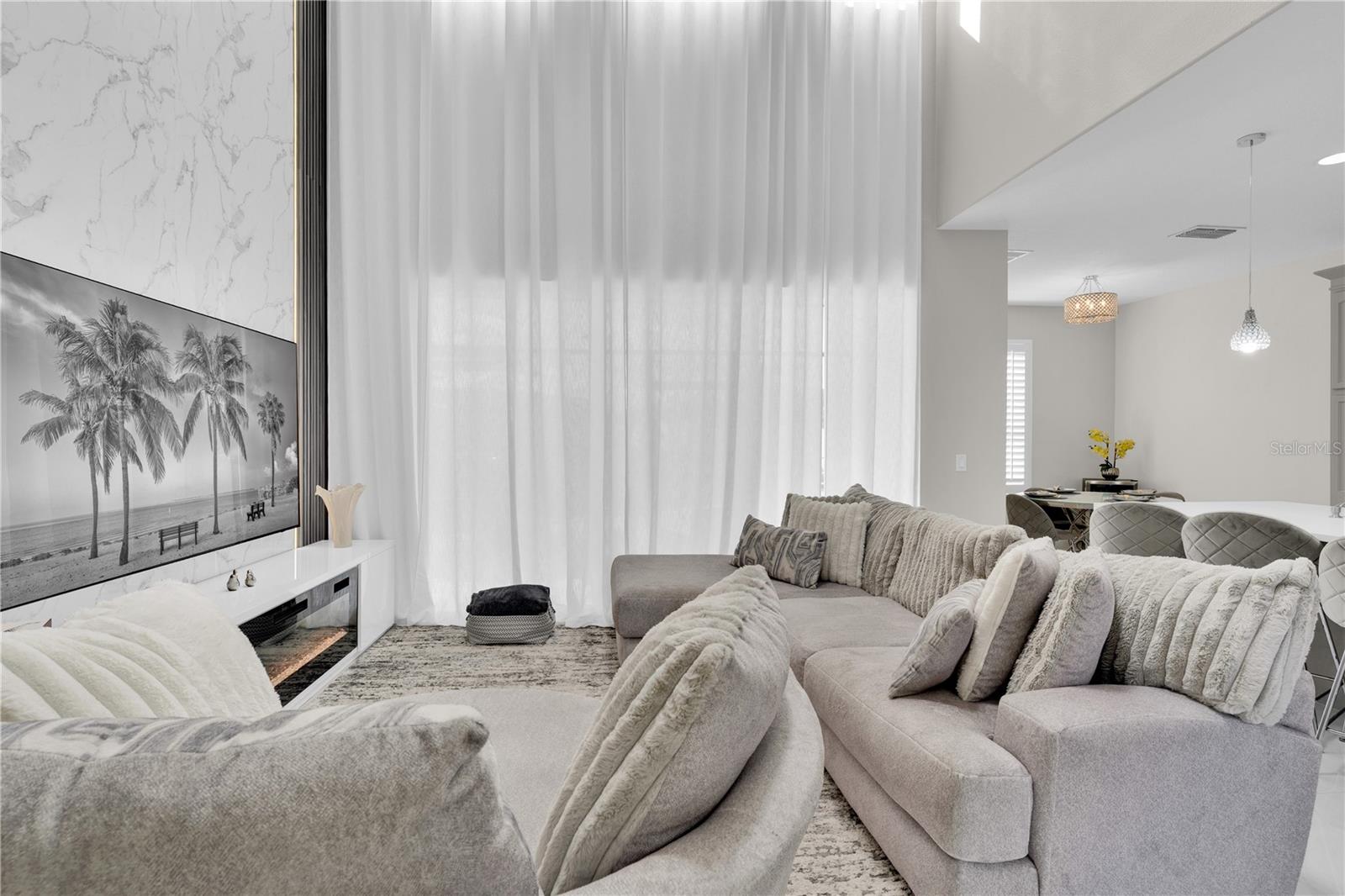 Image 14 of 52 For 9827 Pecky Cypress Way