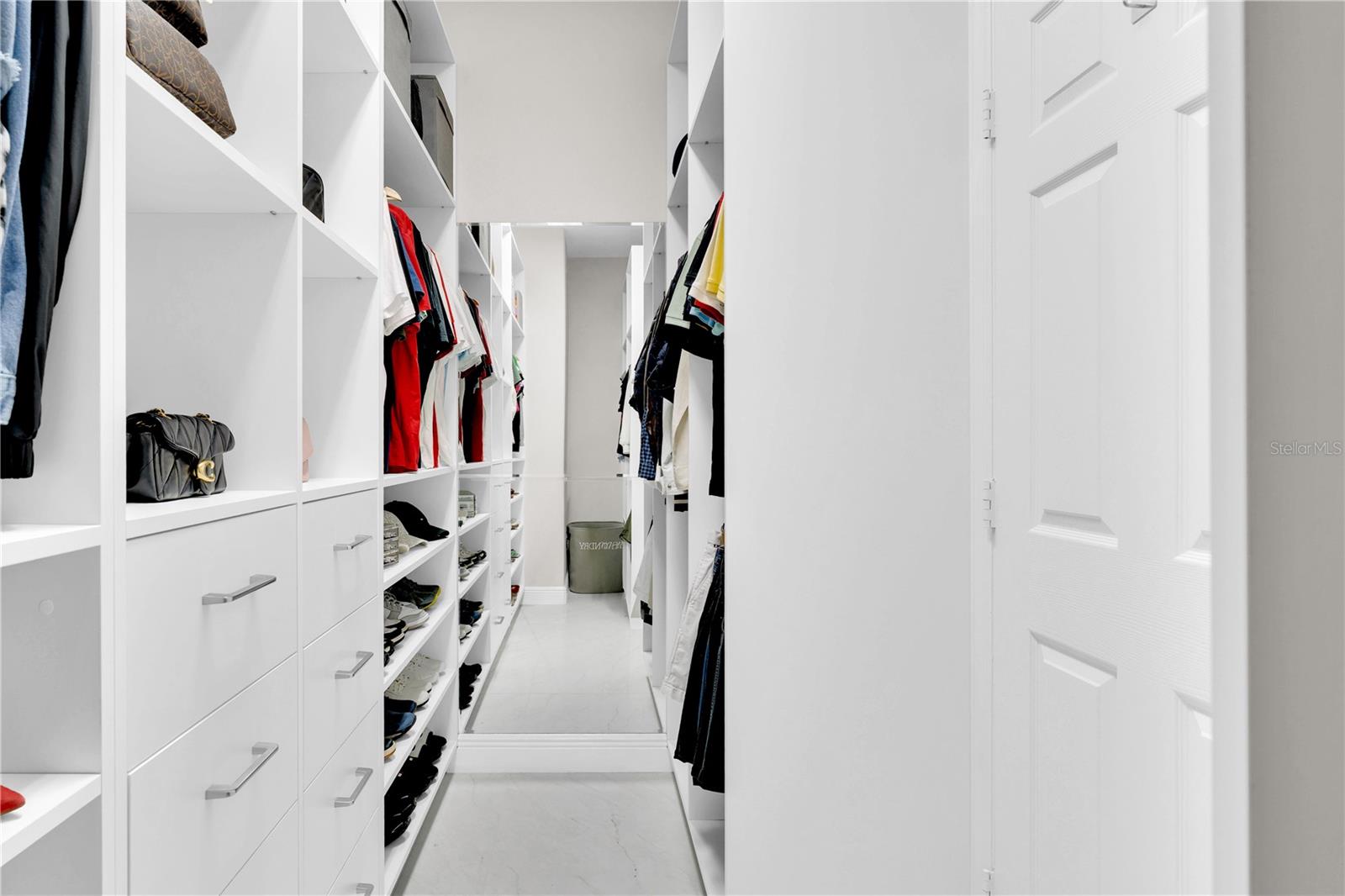 Image 20 of 52 For 9827 Pecky Cypress Way