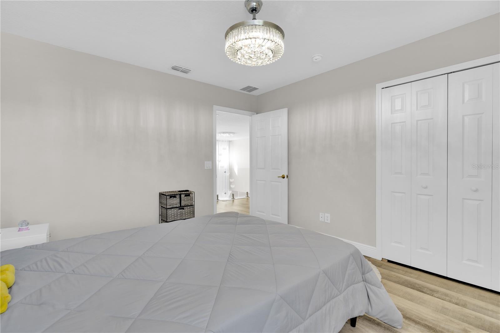 Image 36 of 52 For 9827 Pecky Cypress Way