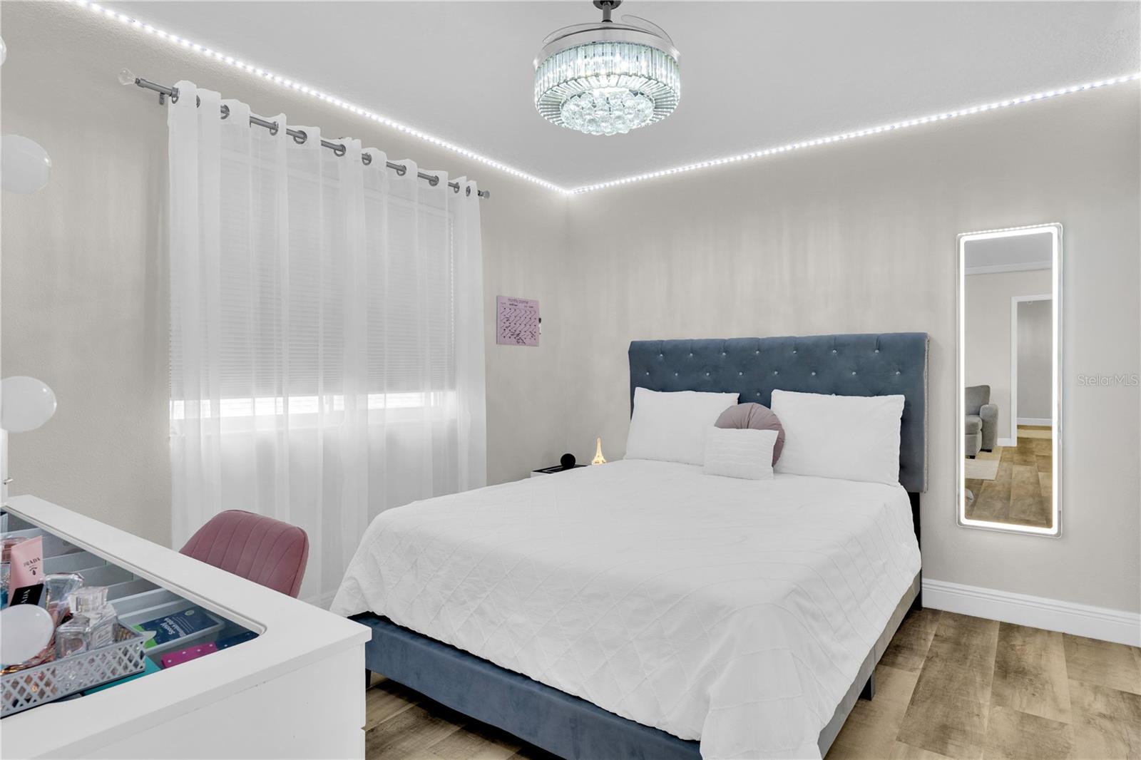 Image 38 of 52 For 9827 Pecky Cypress Way