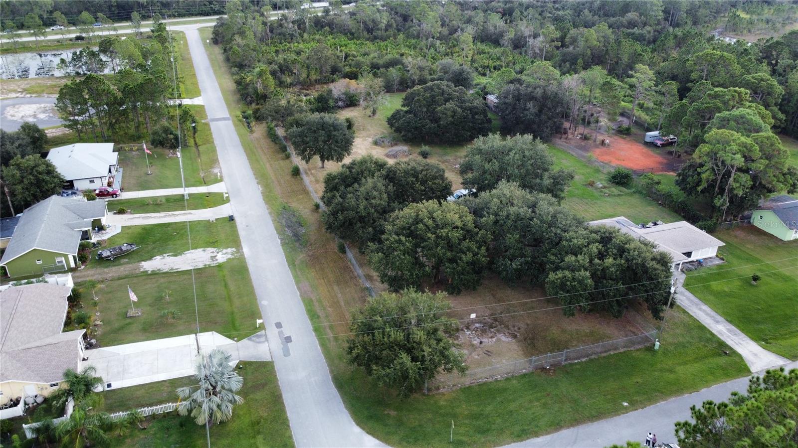 Image 2 of 2 For 101 Florida Grackle Court