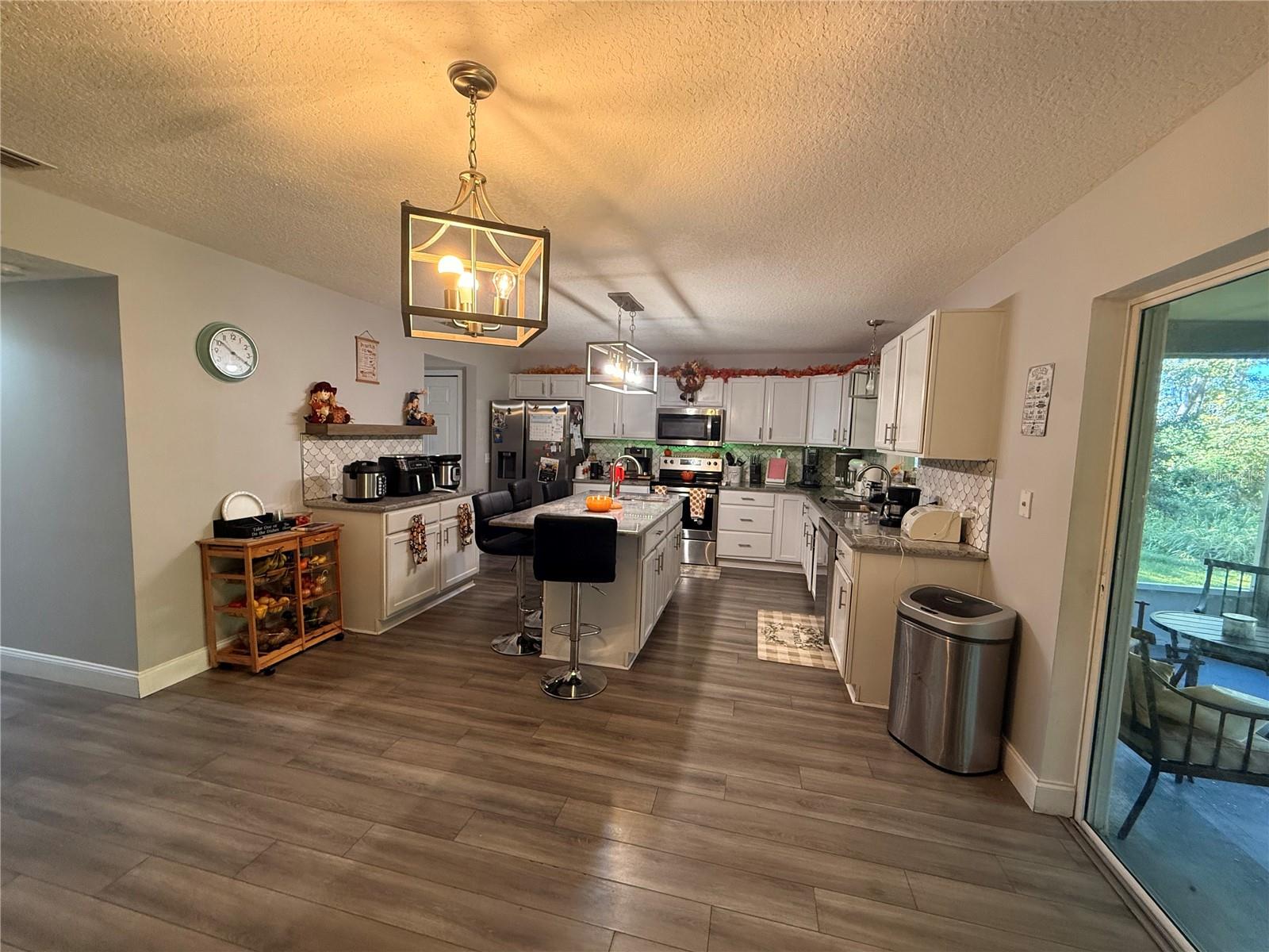 Image 5 of 21 For 1033 Tawny Eagle Drive