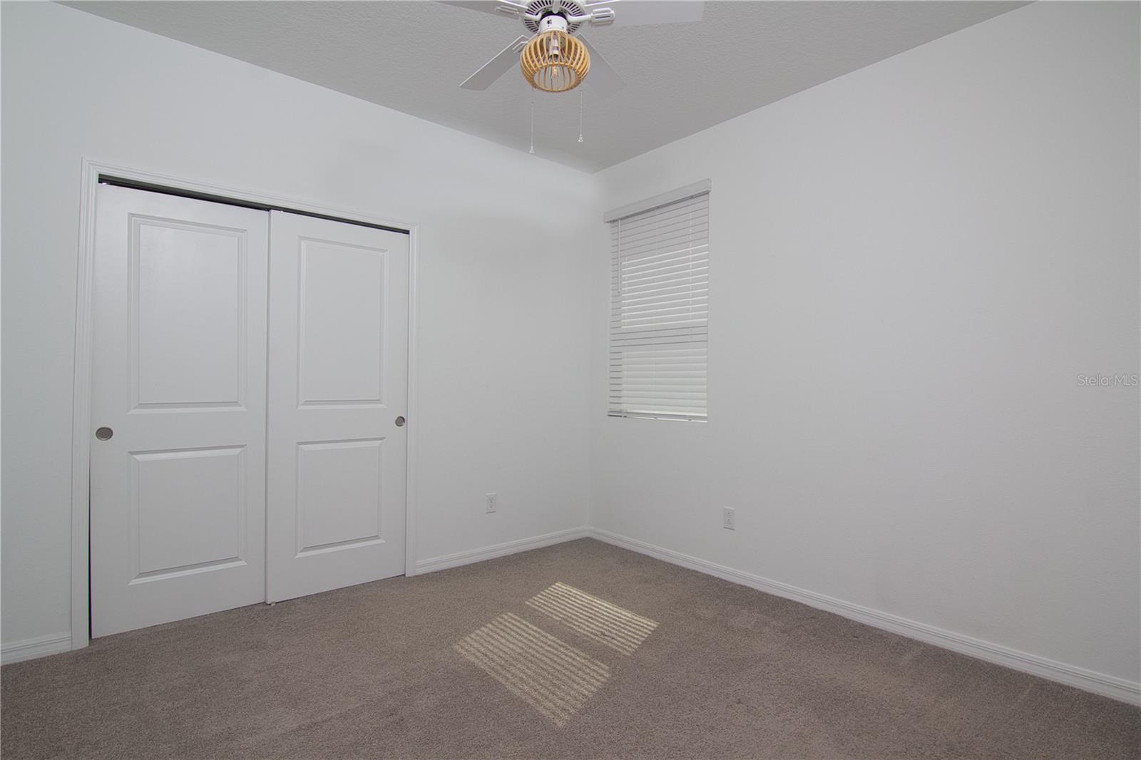 Image 13 of 24 For 2033 Emerald Springs Drive