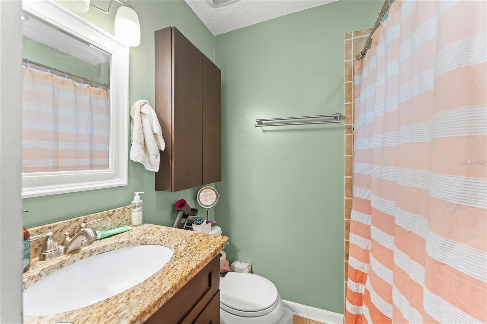 Image 21 of 33 For 3215 Renlee Place