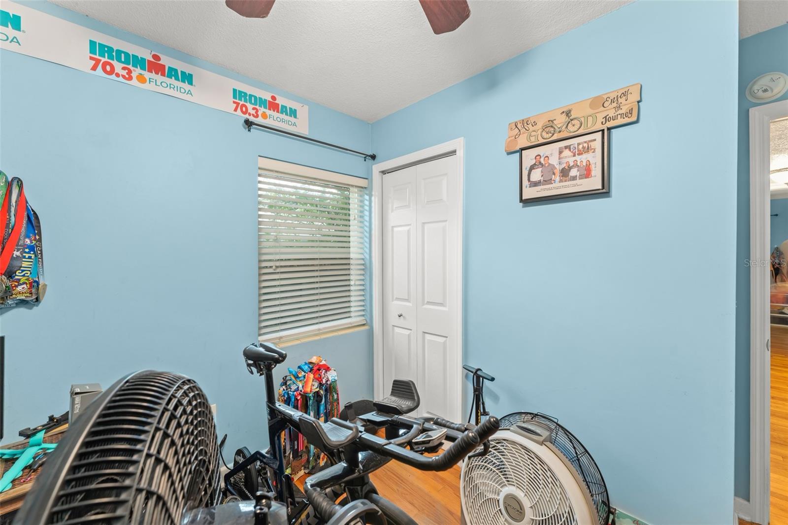 Image 25 of 33 For 3215 Renlee Place